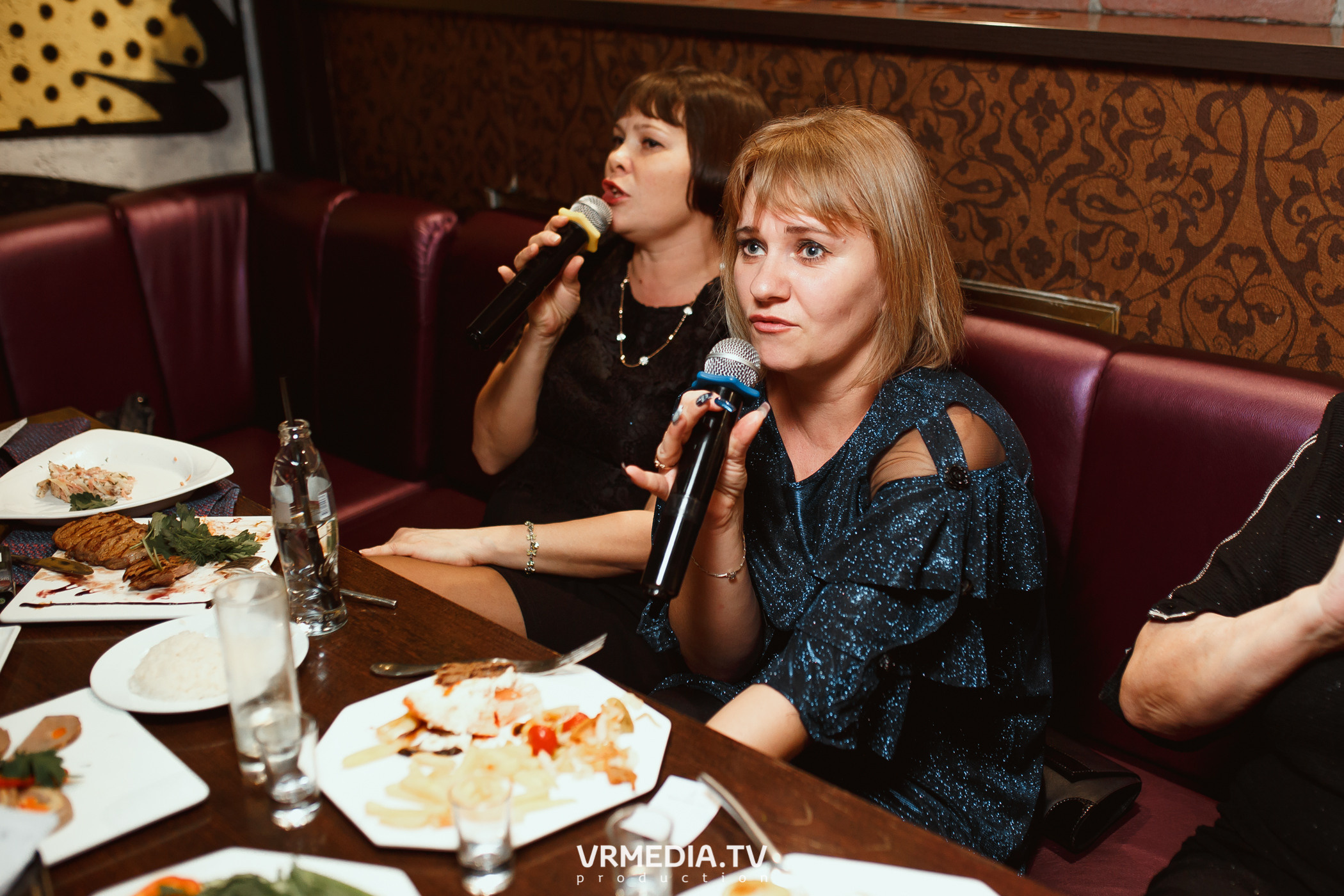 #СтихийныйКорпорат в караоке-баре «Четыре стихии»