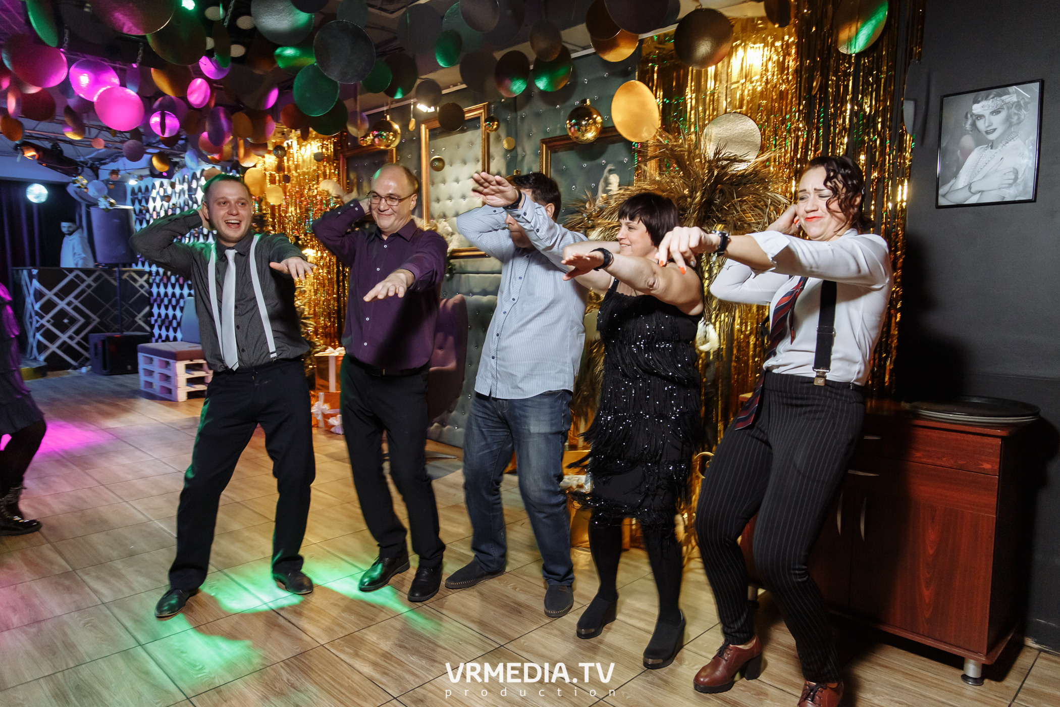 Новогодние корпоративы в караоке «Mimo Not»