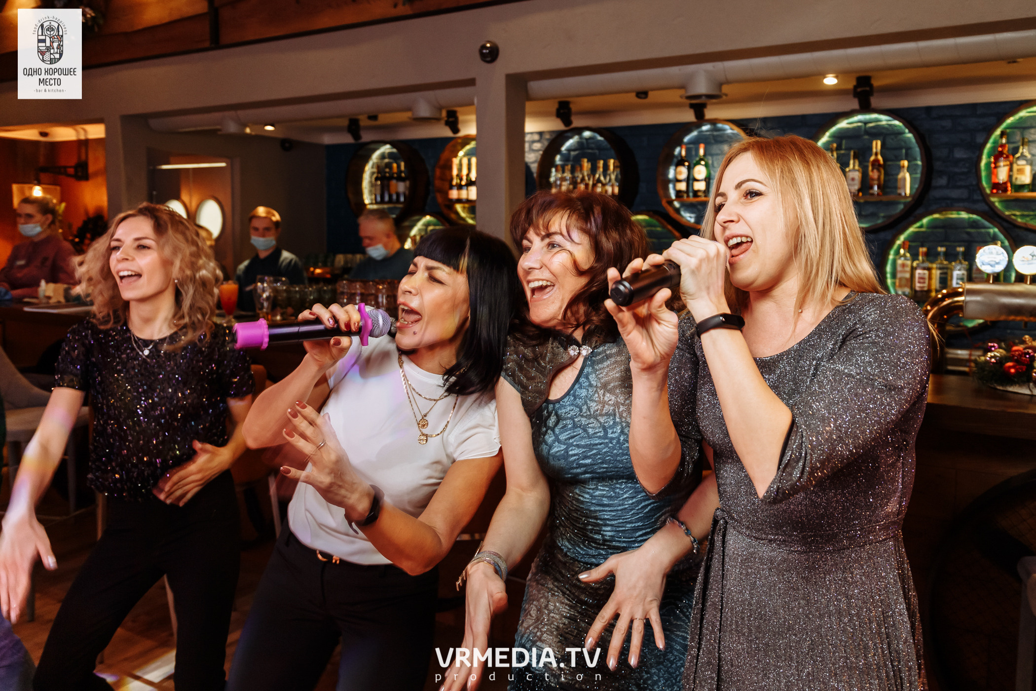 Новогодние корпоративы в ресторане «Одно хорошее место»