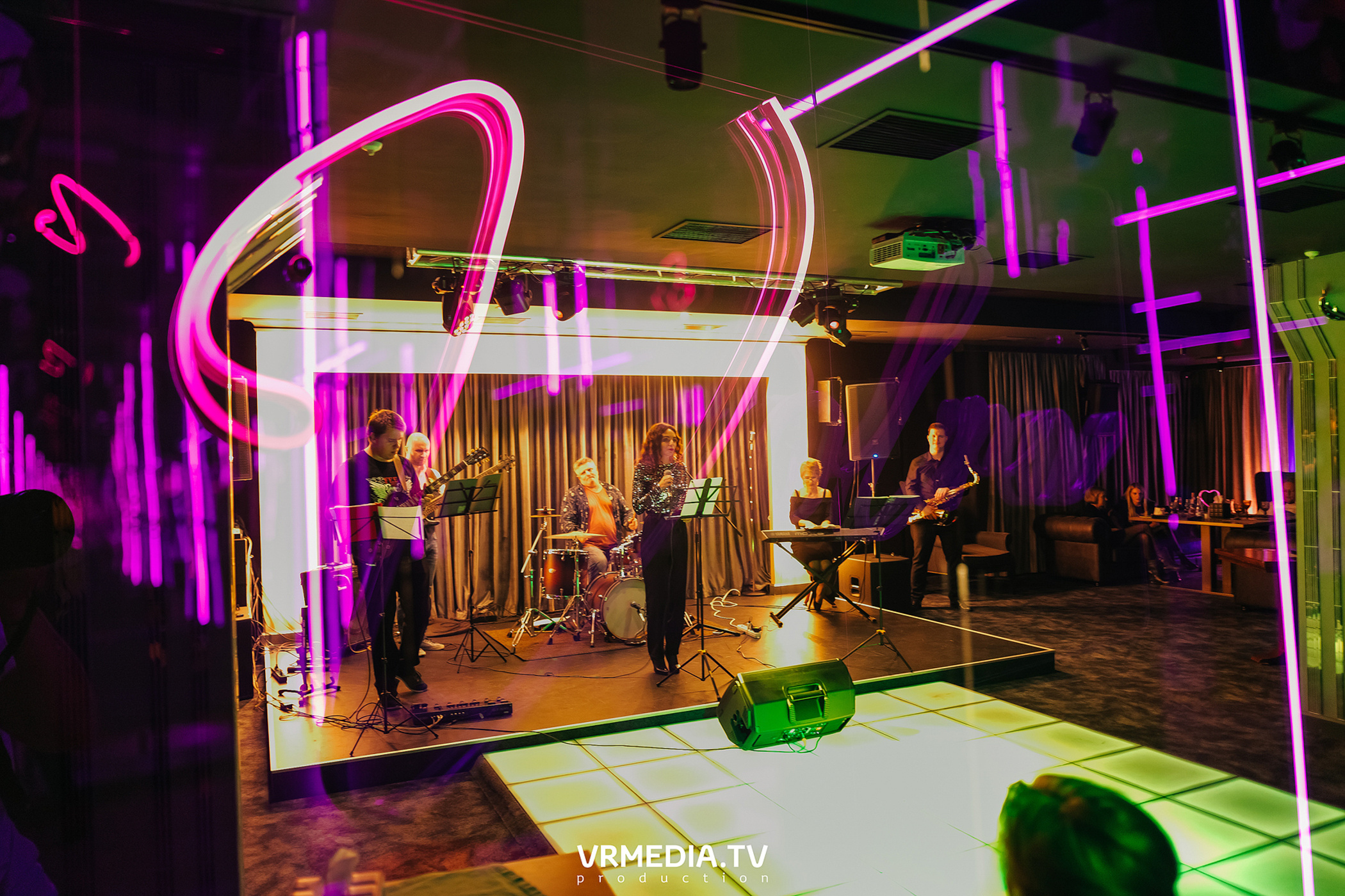 Джазовая среда. Рок в стиле джаз