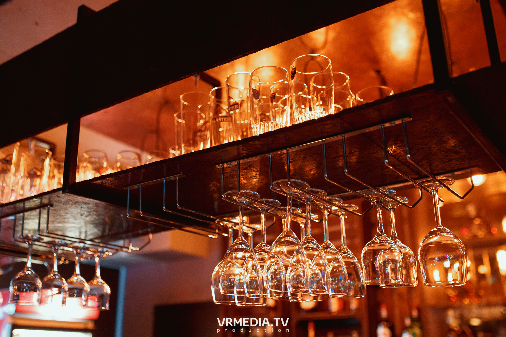 1 год караоке-ресторану «Мимо Нот»