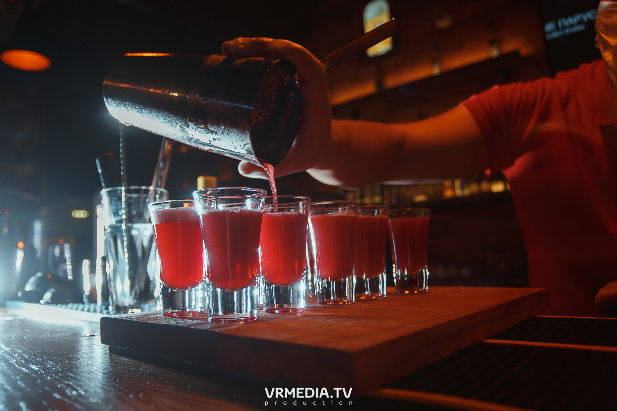 Группа «Алые Паруса» в гриль-баре «Жара»