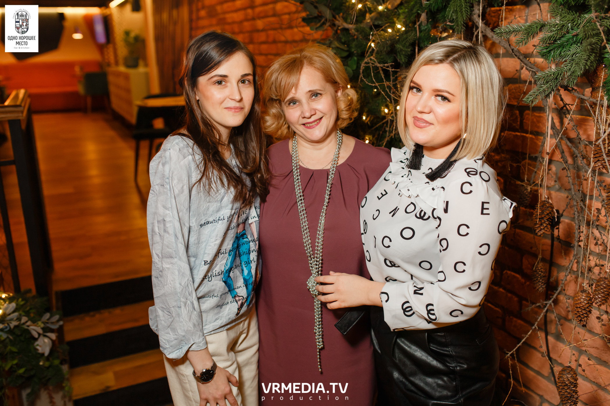 Новогодние корпоративы в ресторане «Одно хорошее место»