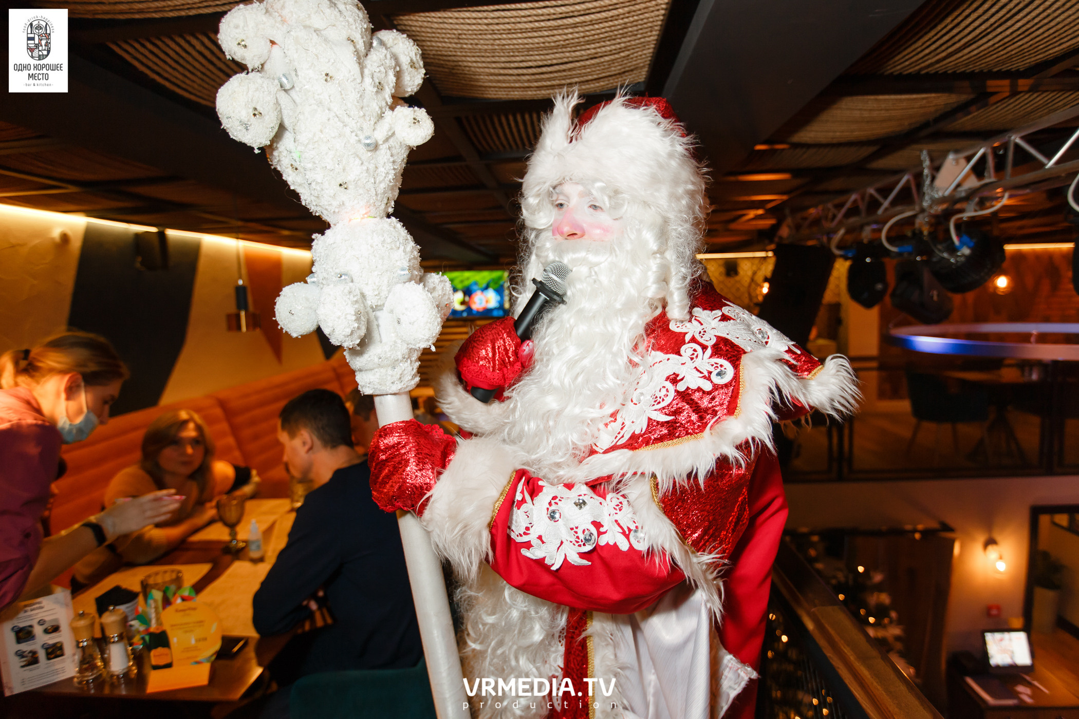 Новогодние корпоративы в ресторане «Одно хорошее место»