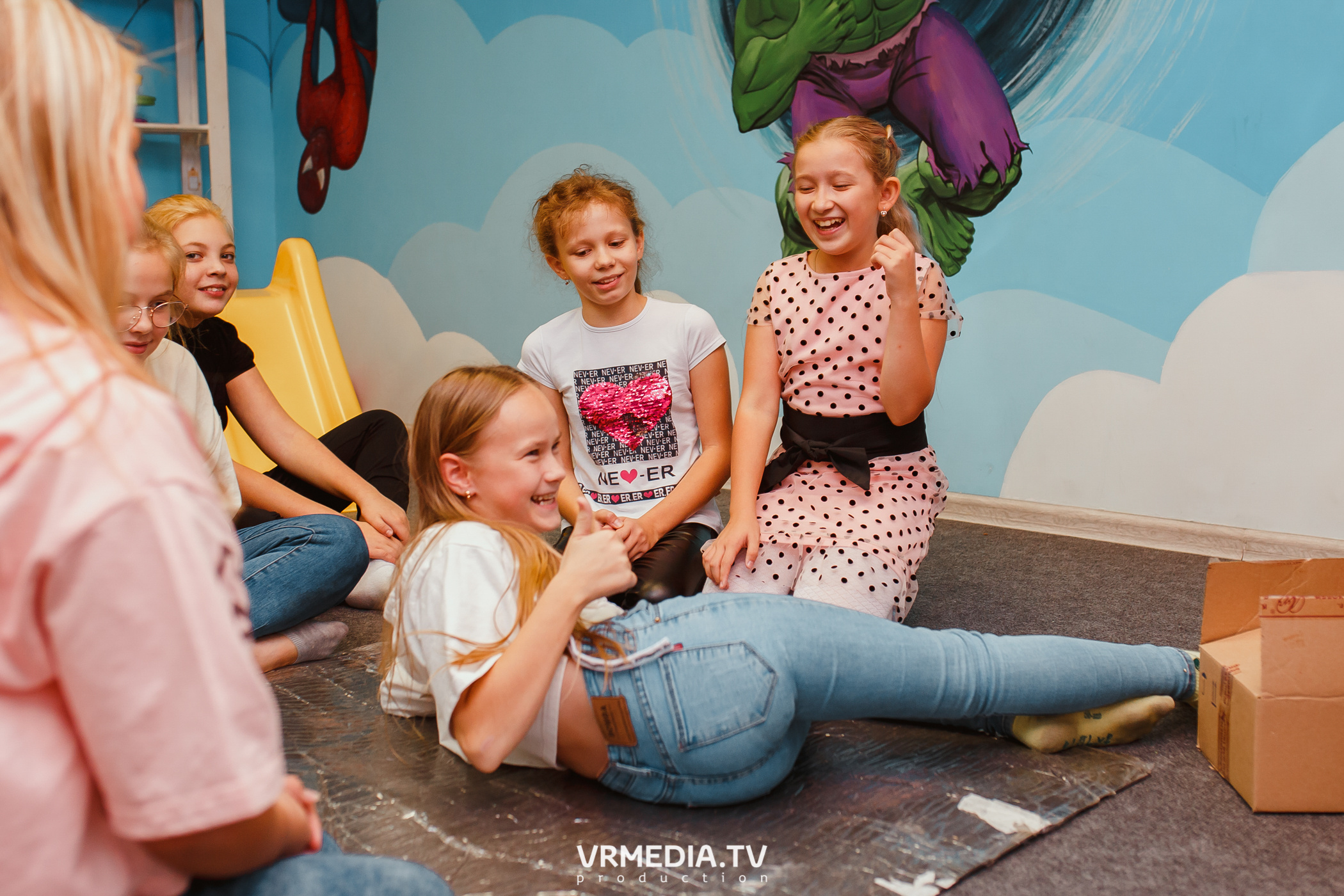 День рождения в «АкунаМатата»