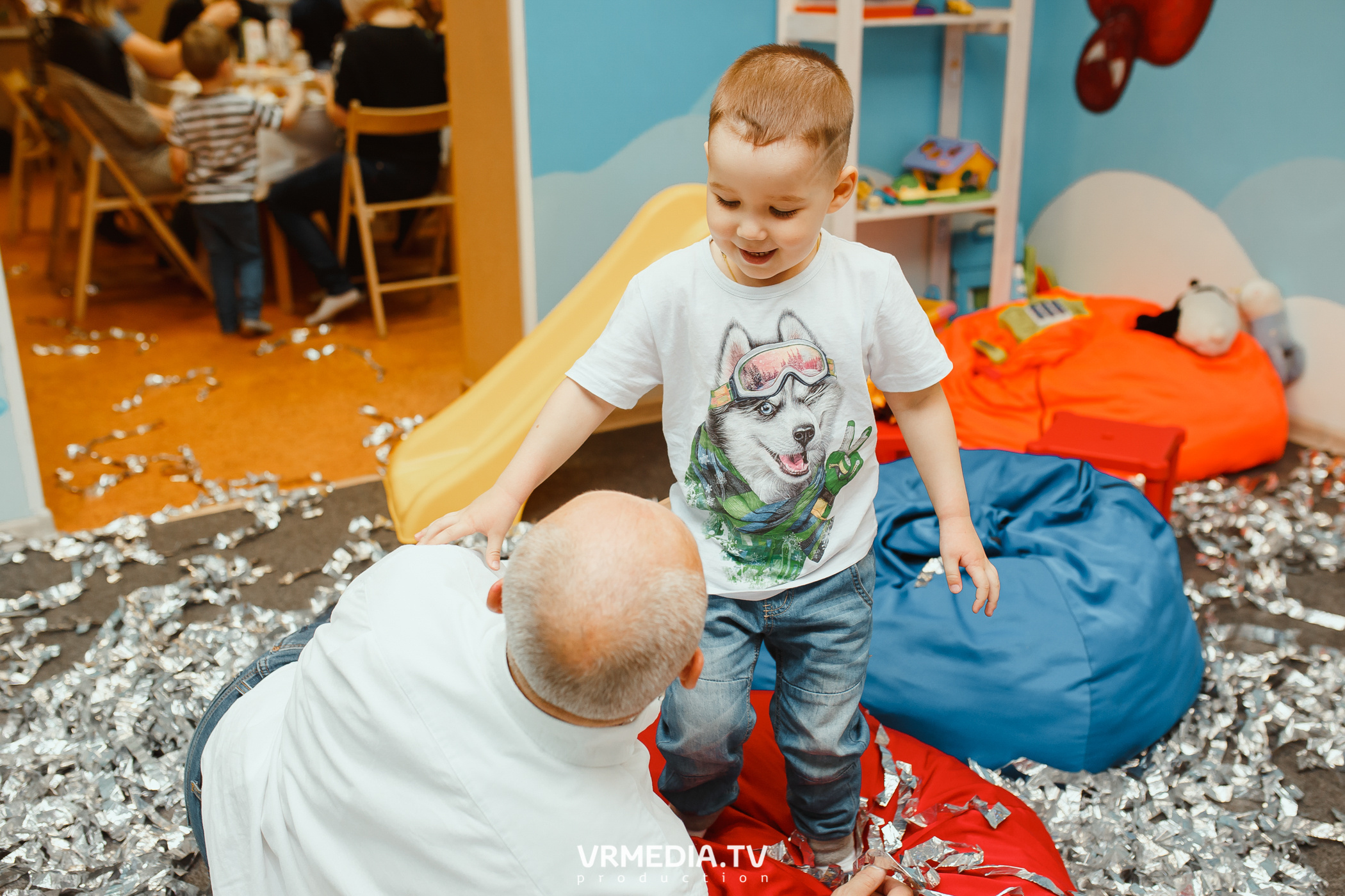 День рождения в «АкунаМатата»