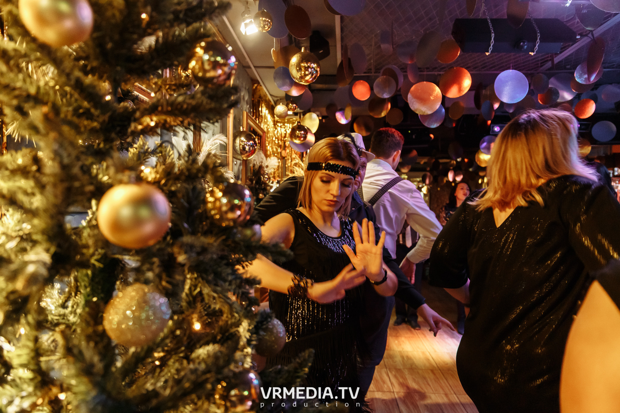 Новогодние корпоративы в караоке «Mimo Not»