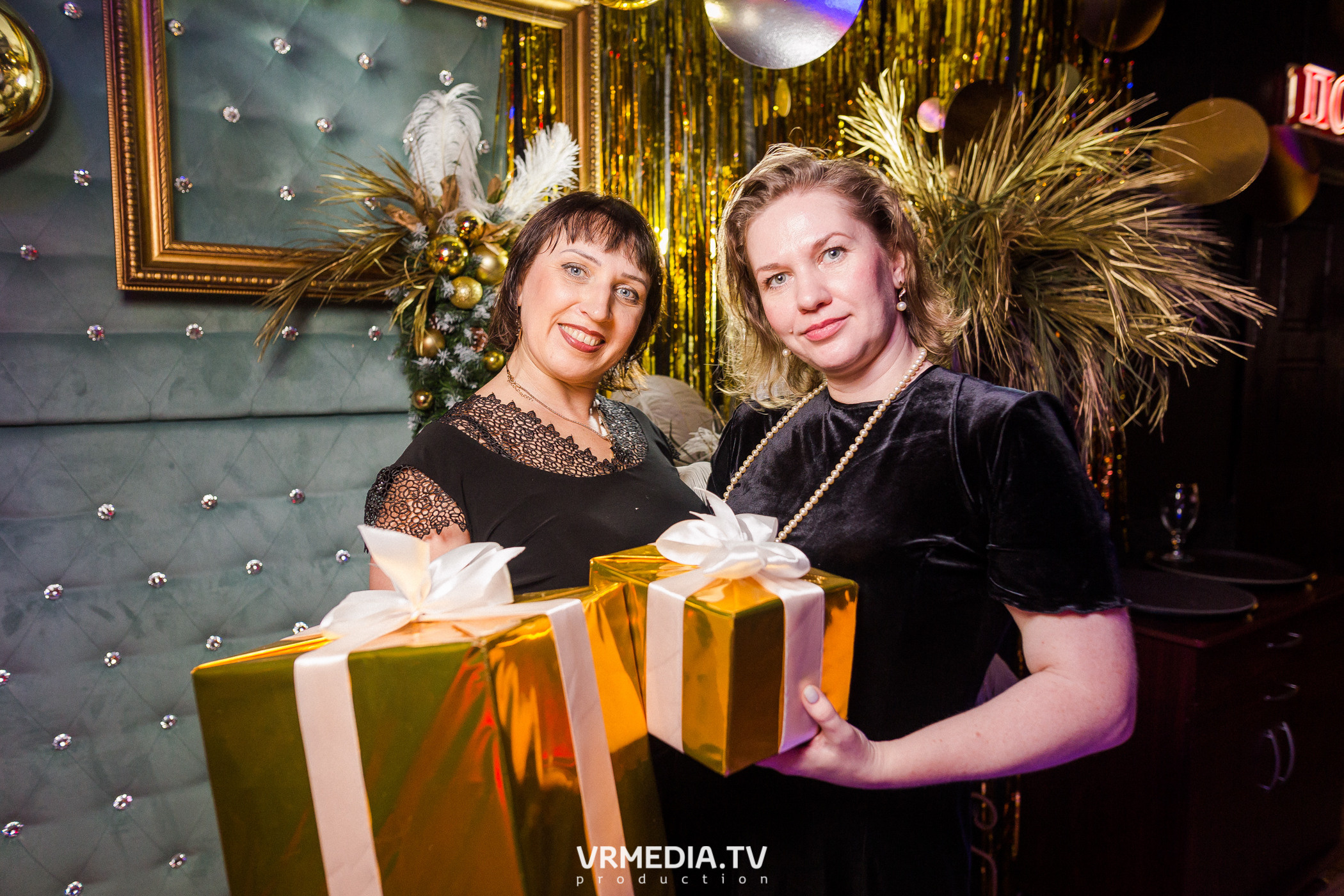 Новогодние корпоративы в караоке «Mimo Not»