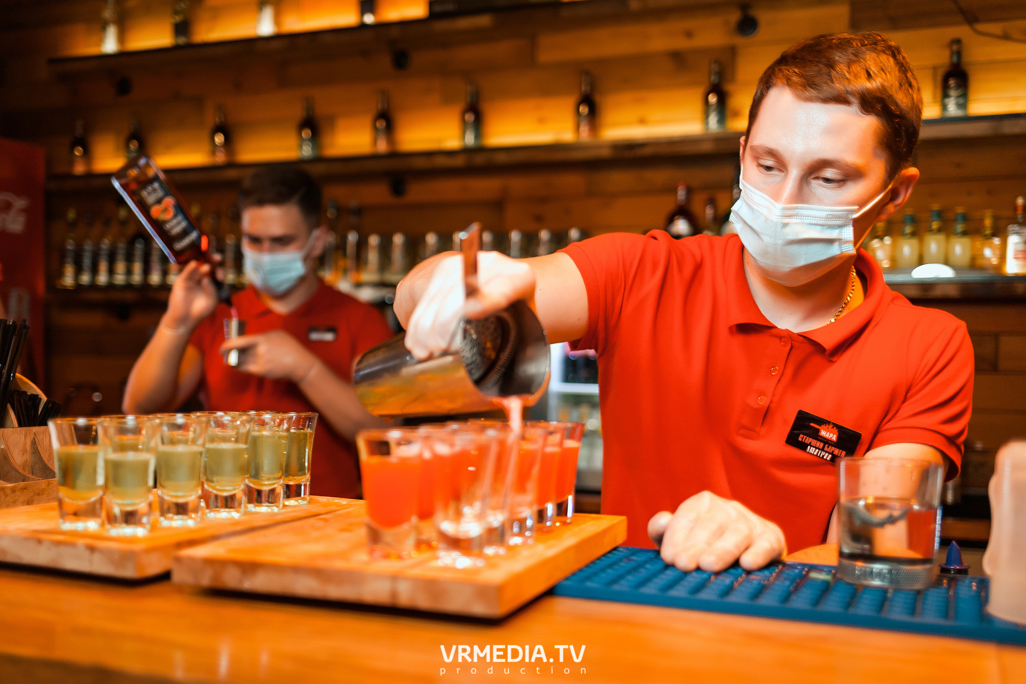 Группа «Коктейль Молотова» в гриль-баре «Жара»