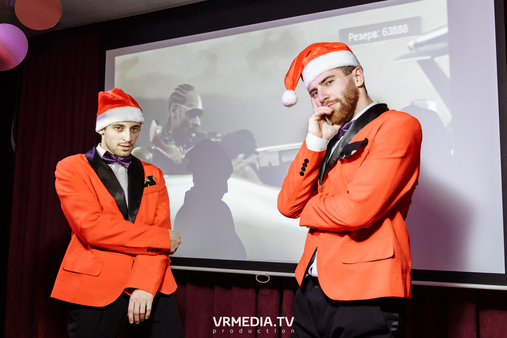 Новогодние корпоративы в караоке «Mimo Not»