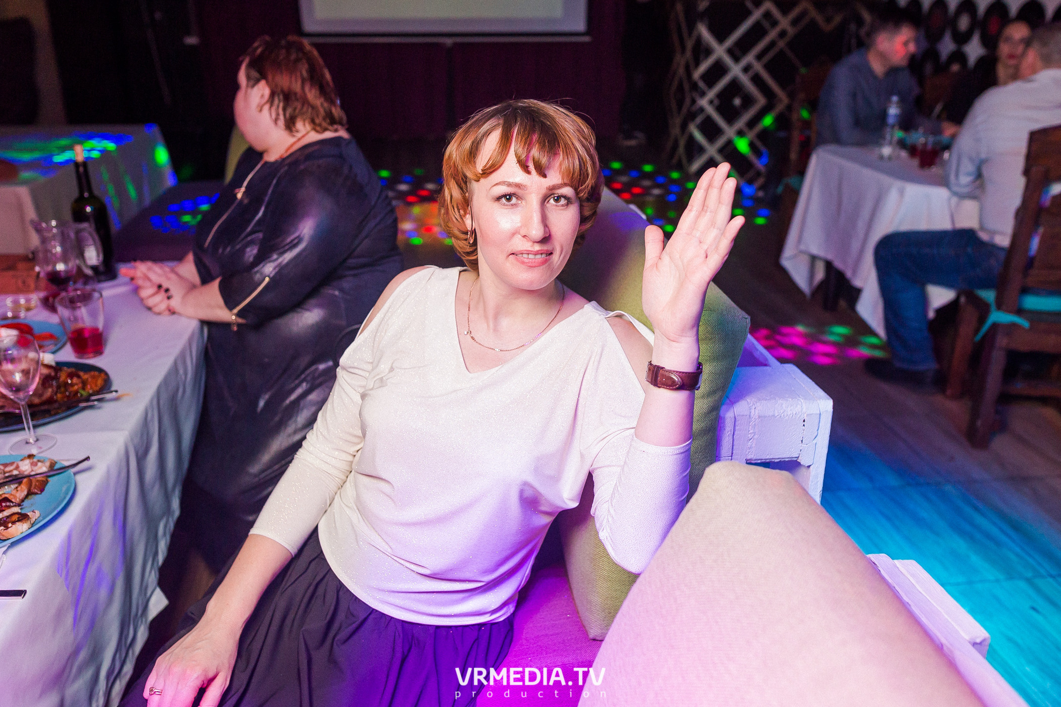 Новогодние корпоративы в караоке «Mimo Not»