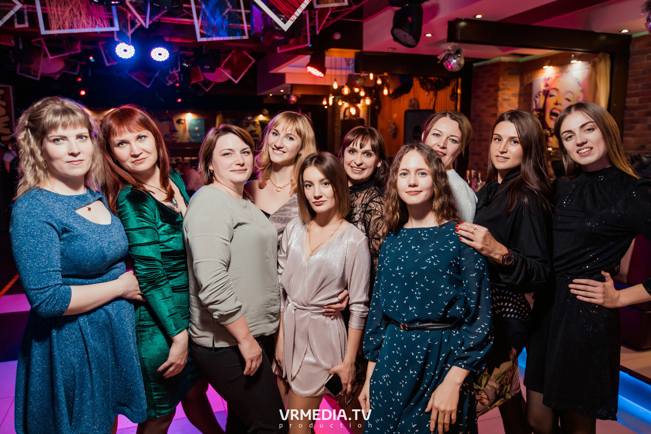 #СтихийныйКорпорат в караоке-баре «Четыре стихии»