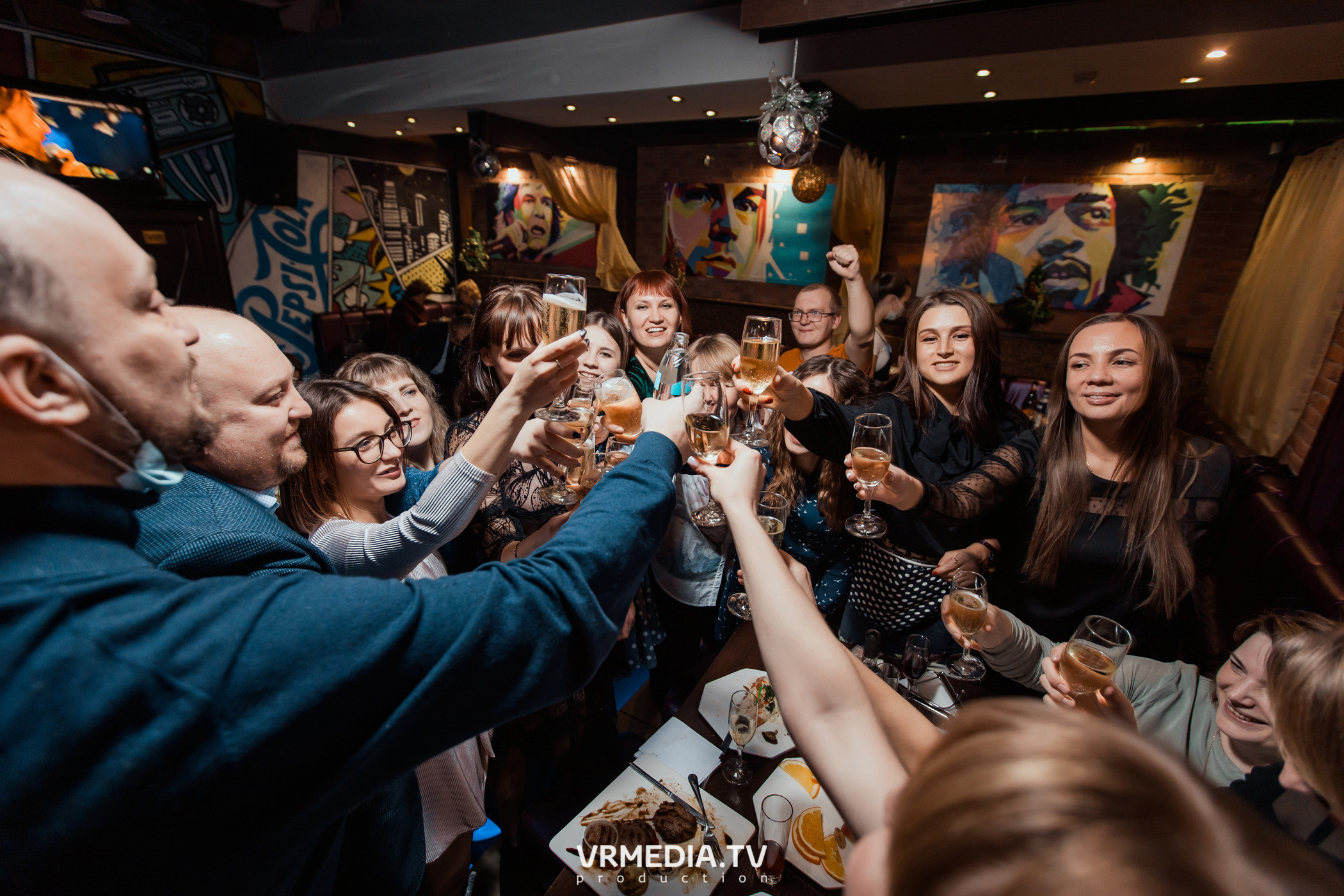 #СтихийныйКорпорат в караоке-баре «Четыре стихии»