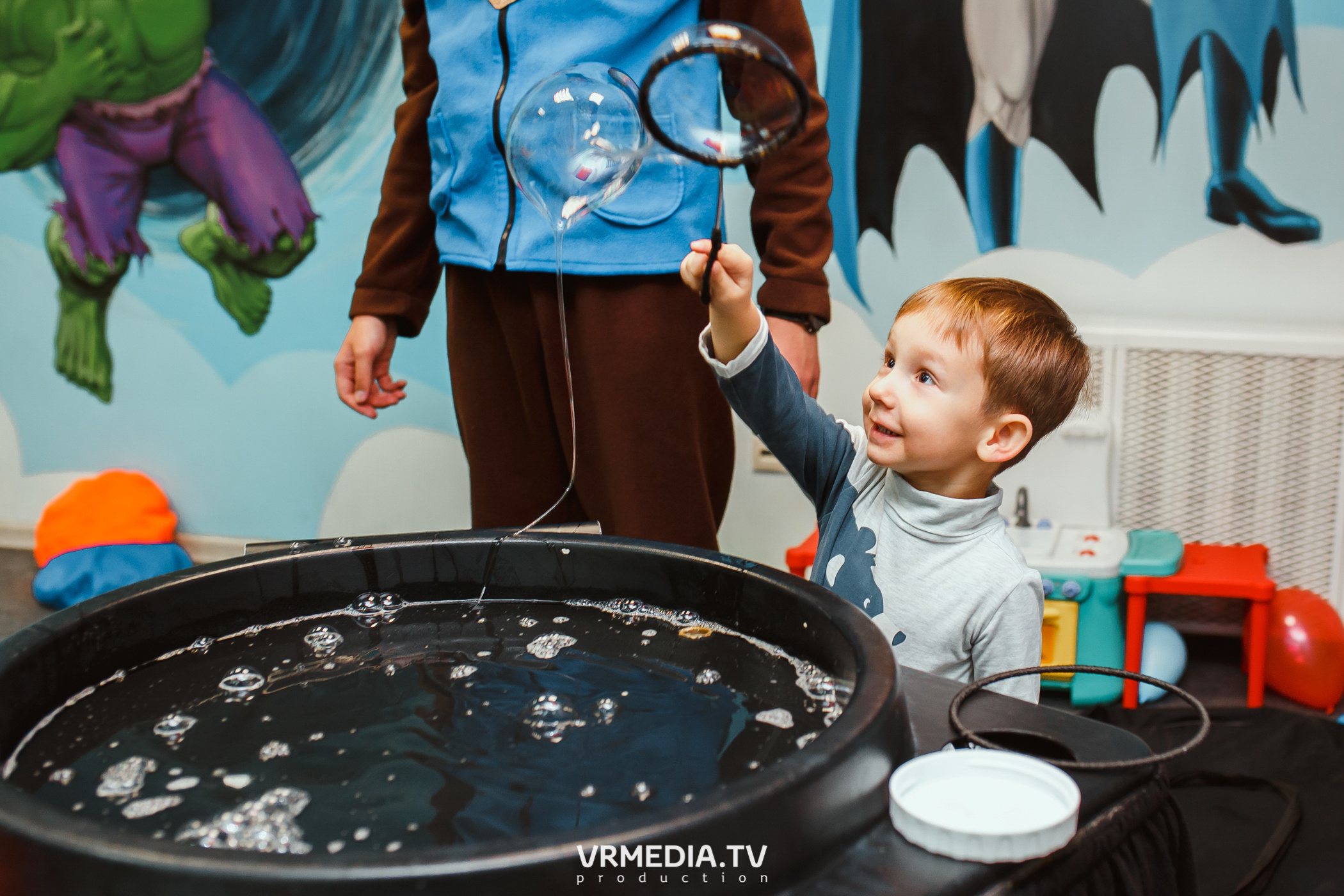 День рождения в «АкунаМатата»