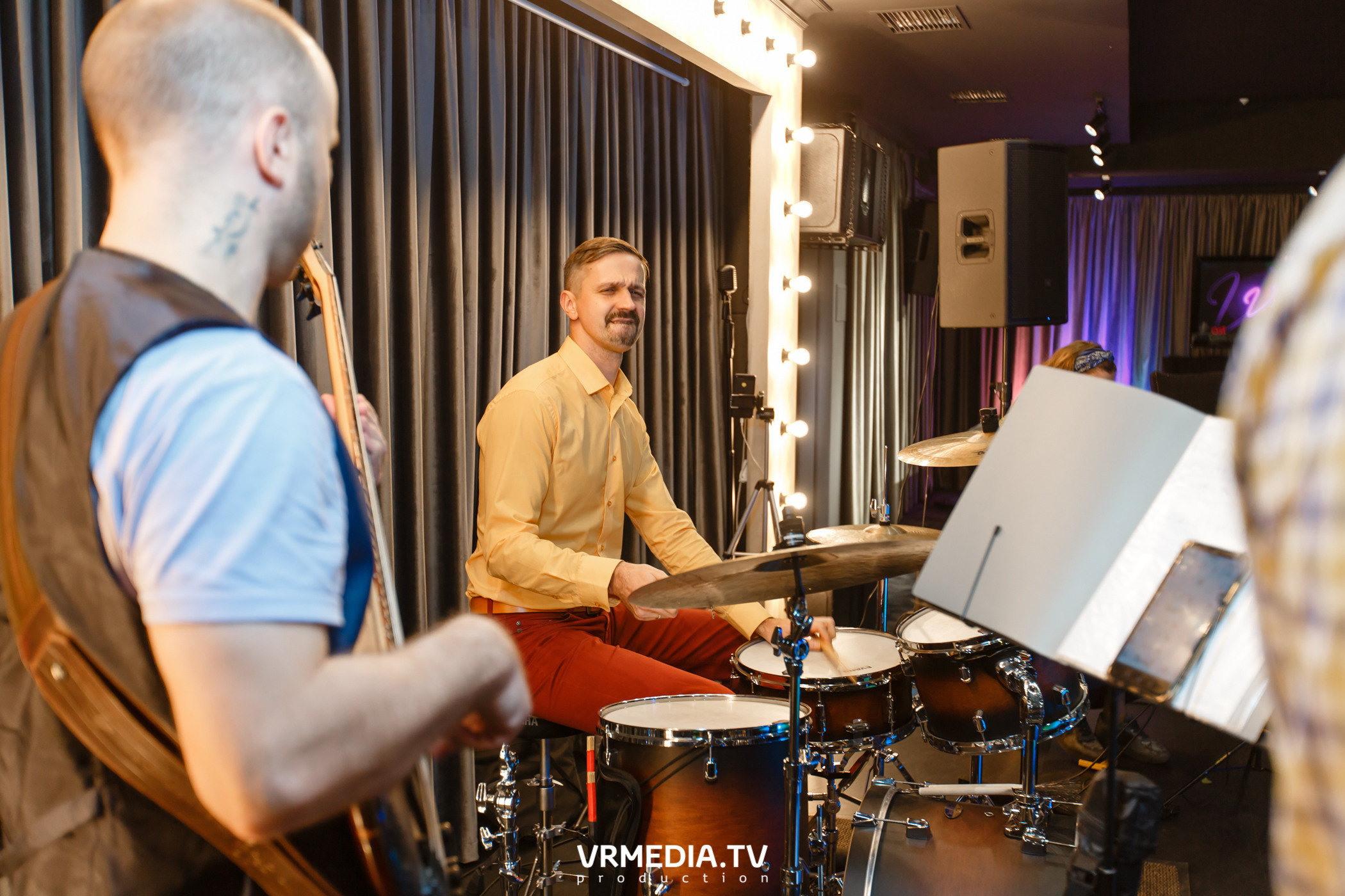 Джазовая среда. JAM SESSION