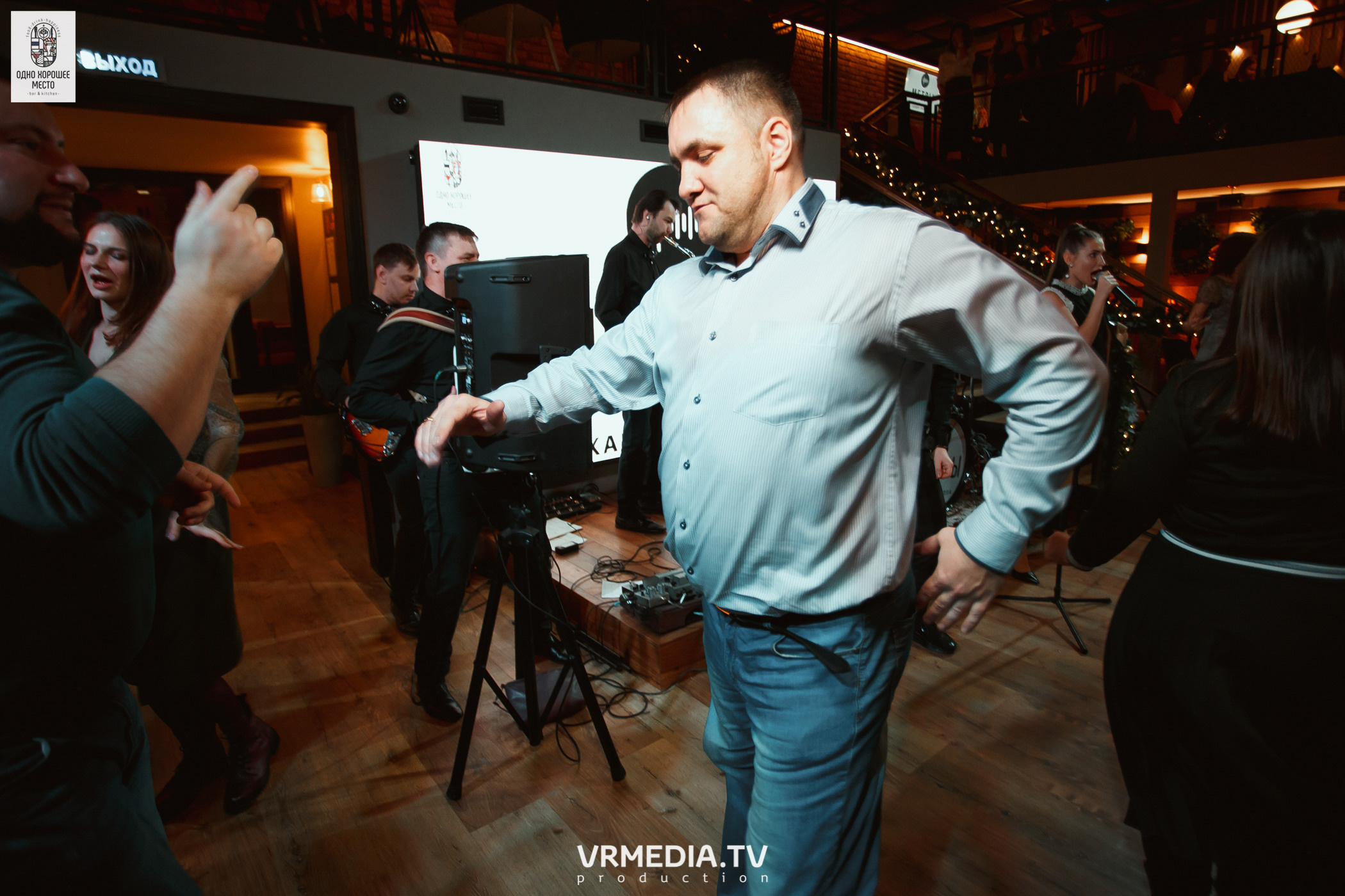 Новогодние корпоративы в ресторане «Одно хорошее место»