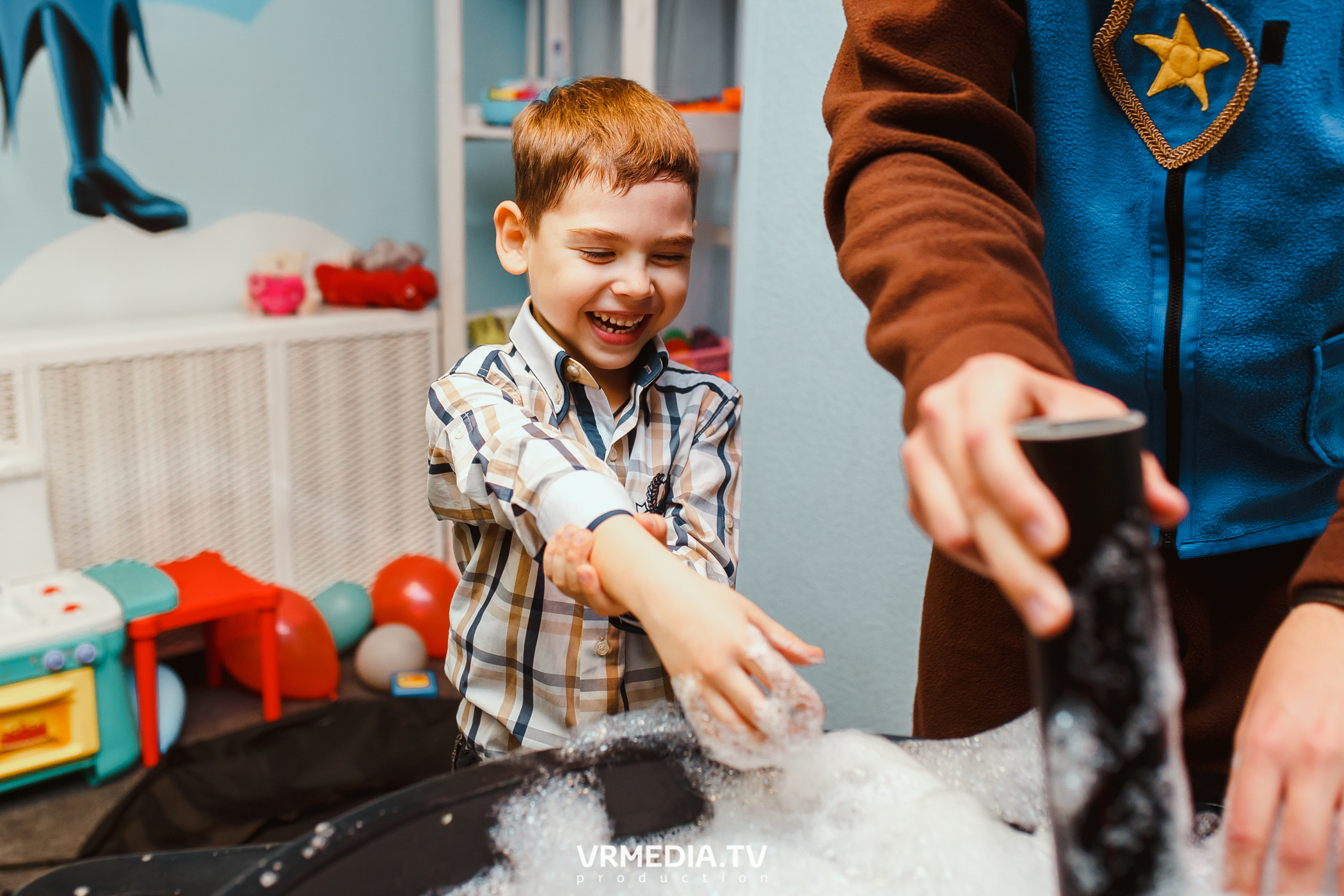 День рождения в «АкунаМатата»