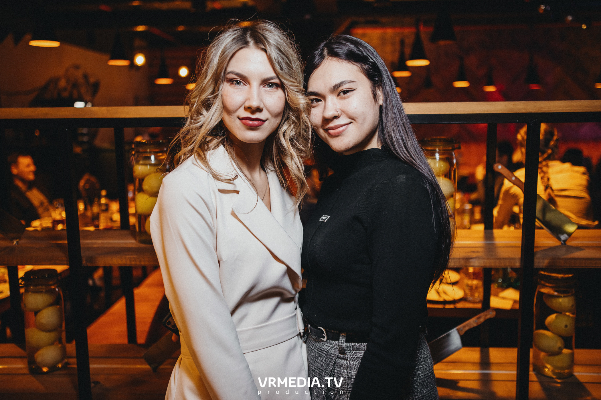 Новогодние корпоративы в гриль-баре «Жара»