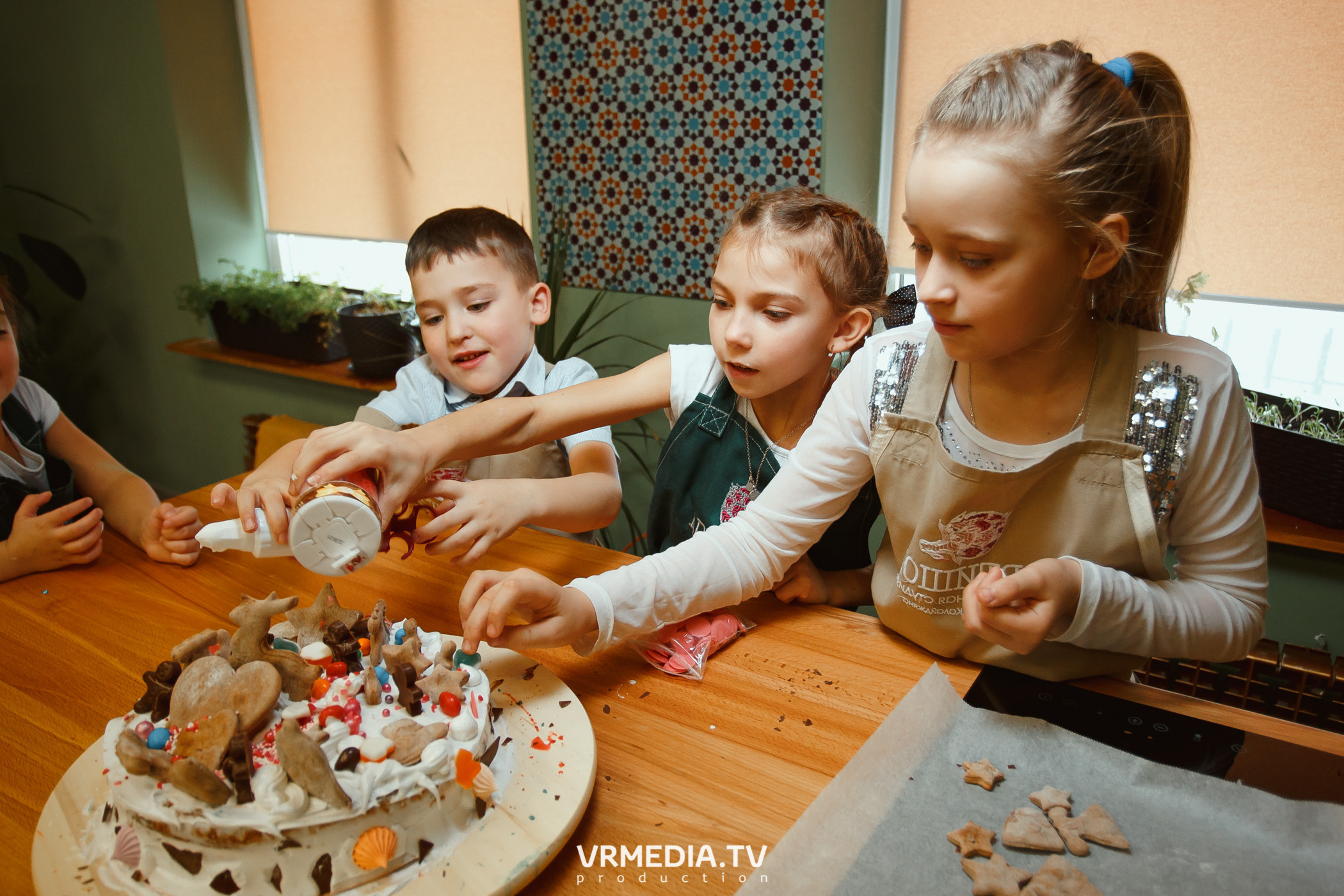 День рождения Лизы Зайцевой в кулинарной студии «Артишок»