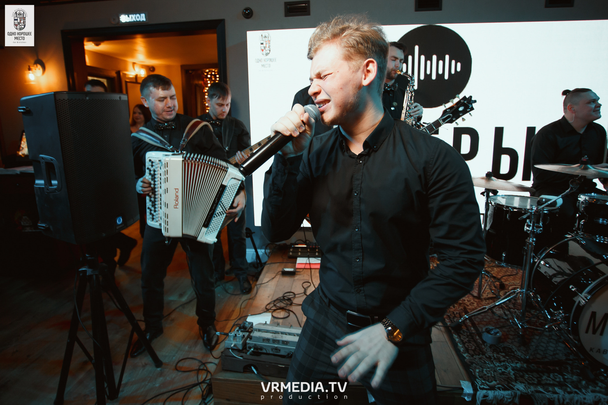 Новогодние корпоративы в ресторане «Одно хорошее место»