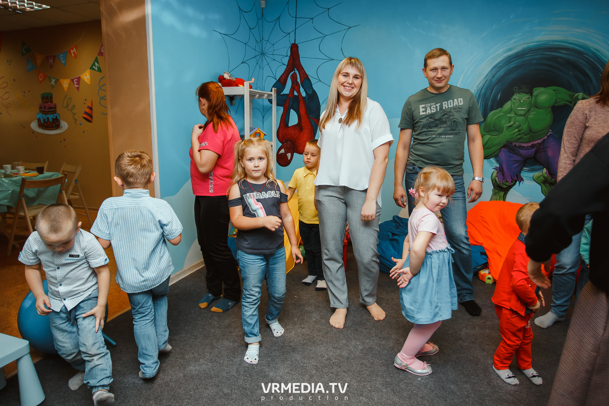 День рождения в «АкунаМатата»