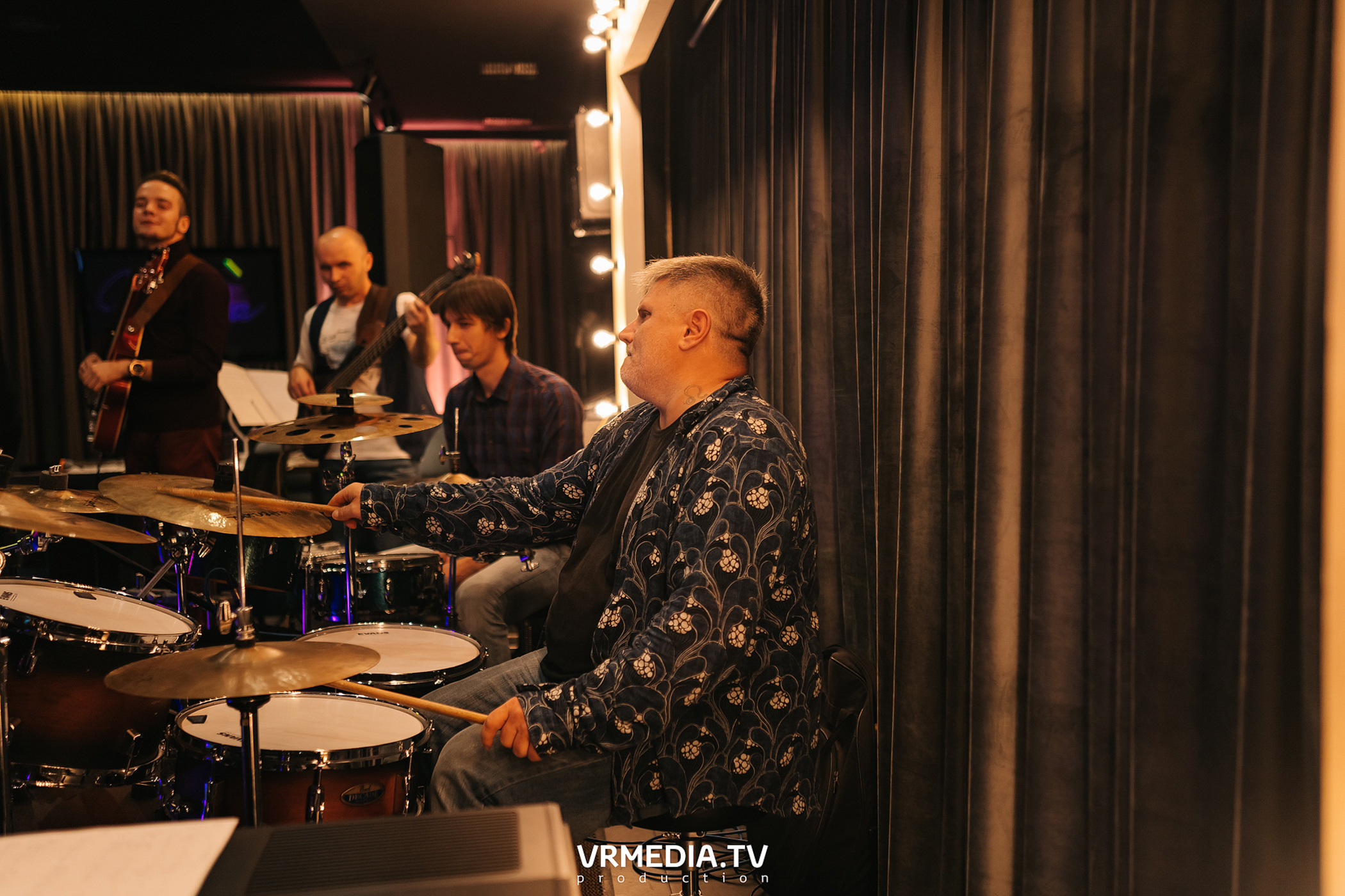 Джазовая среда. Jam session