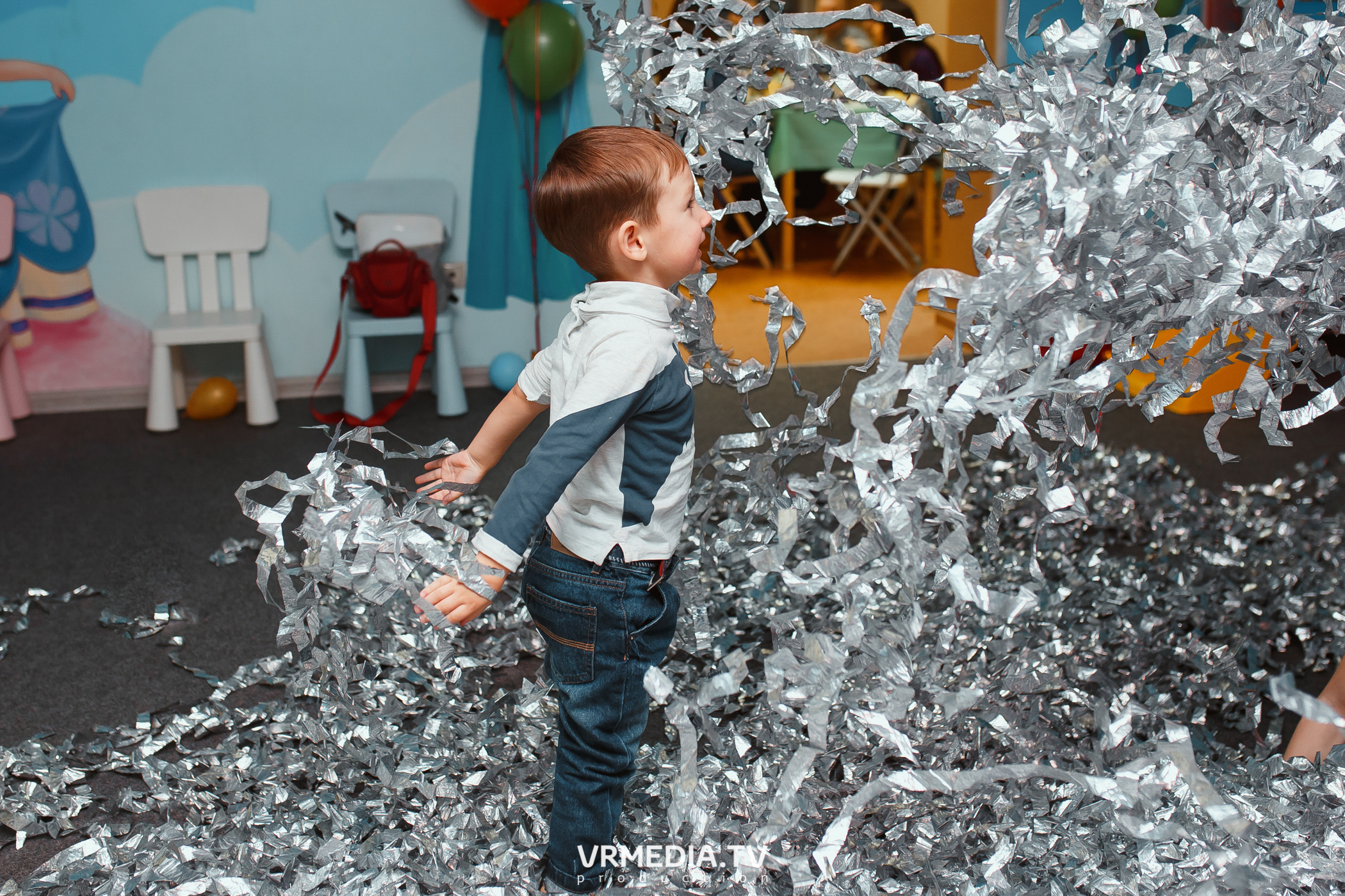 День рождения в «АкунаМатата»