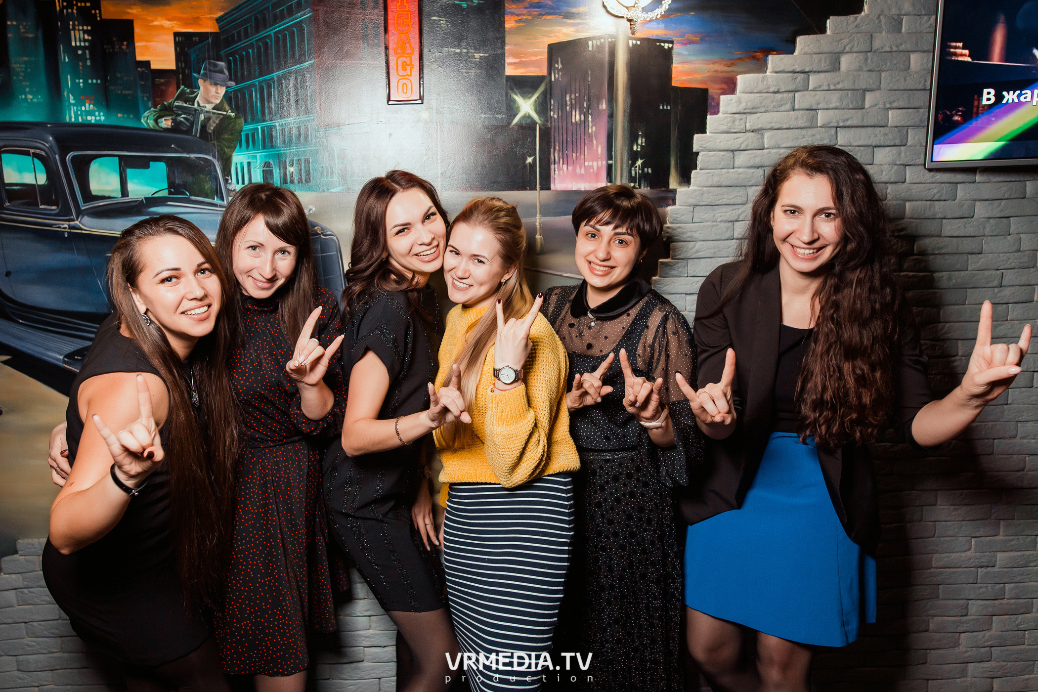 Новогодние корпоративы в караоке «Chicago»