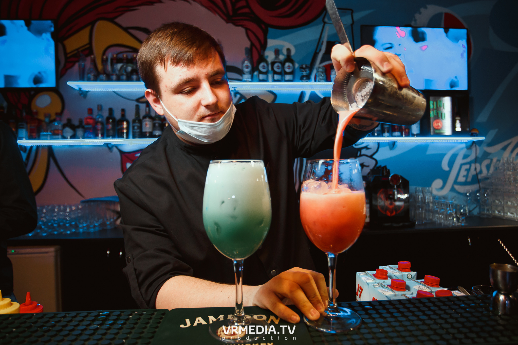 #СтихийныйКорпорат в караоке-баре «Четыре стихии»