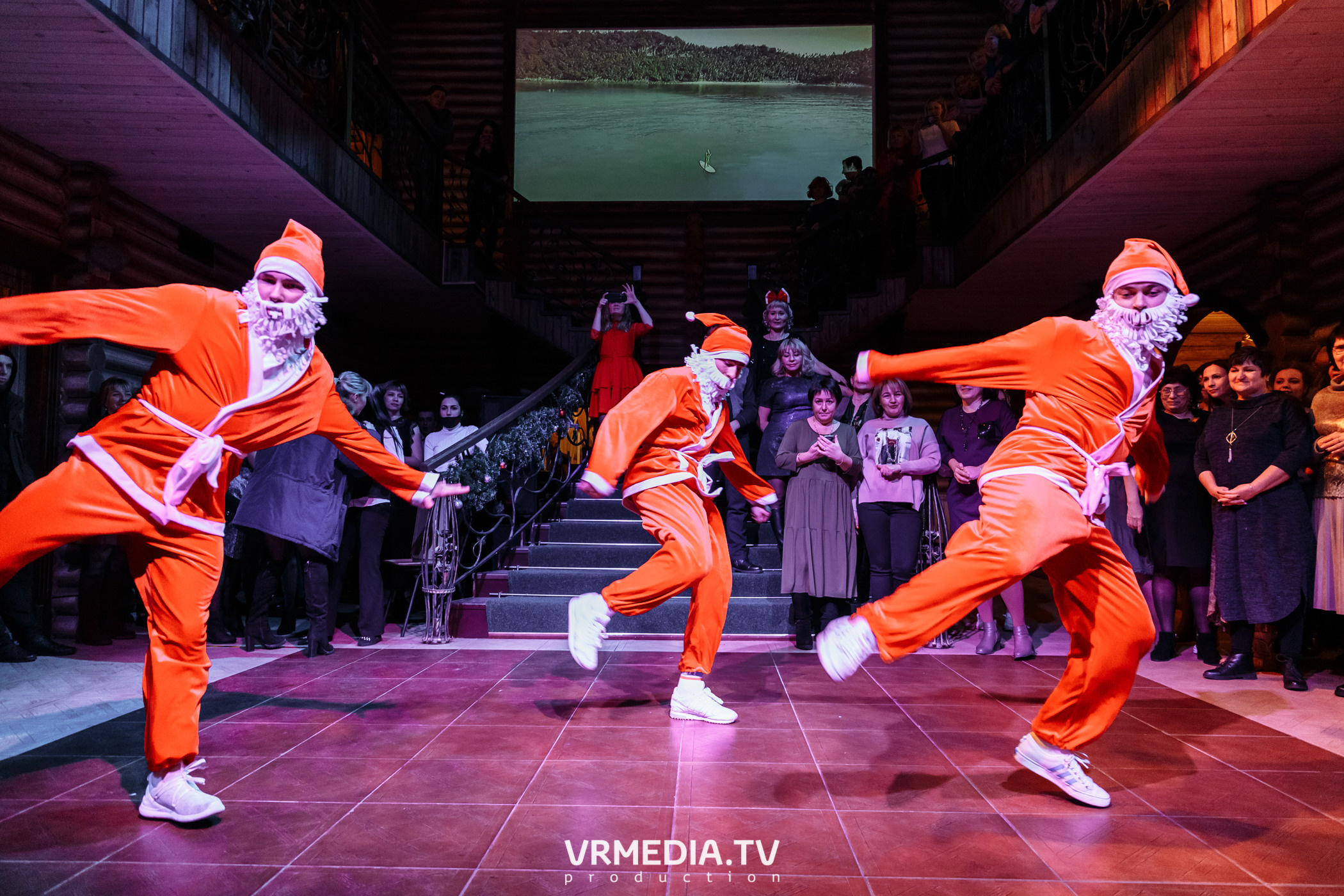 Новогодние корпоративы «У Петровича»