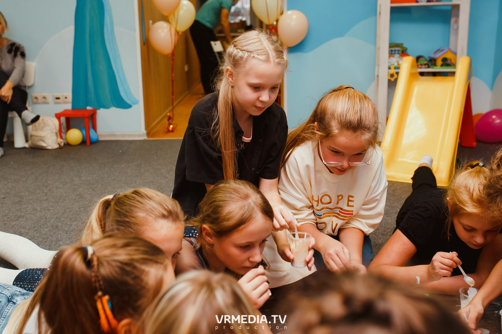 День рождения в «АкунаМатата»