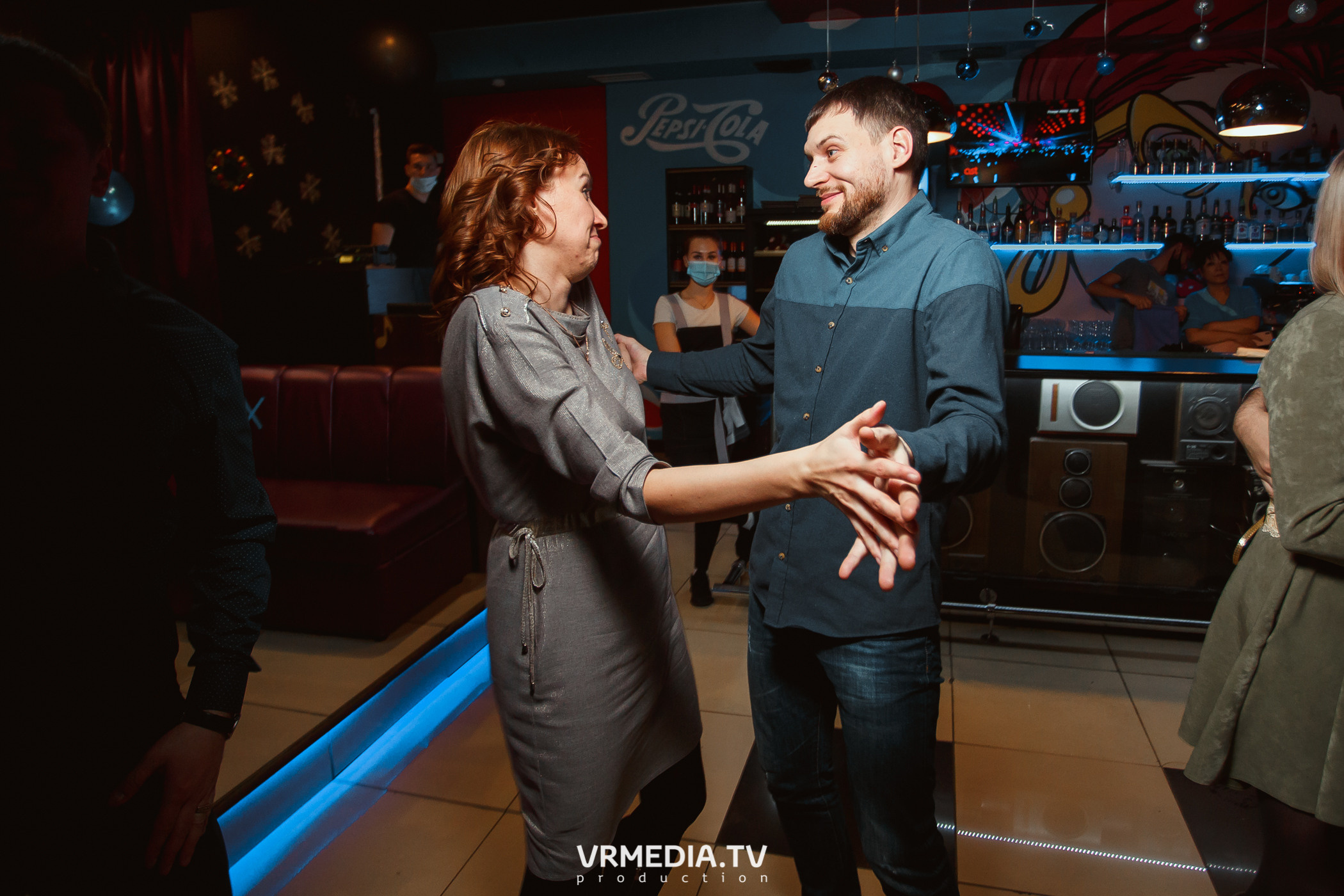 #СтихийныйКорпорат в караоке-баре «Четыре стихии»