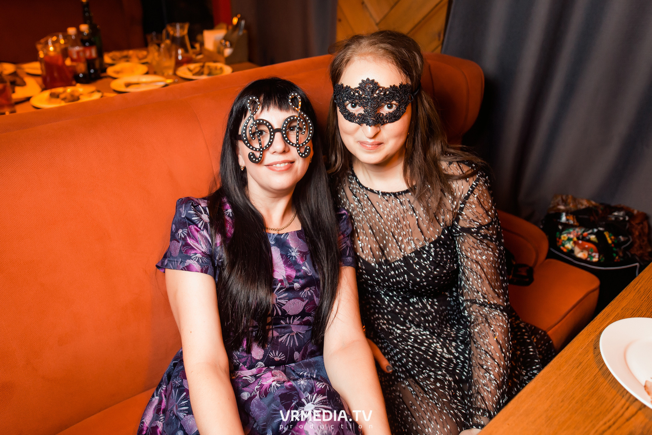 Новогодние корпоративы в гриль-баре «Жара»