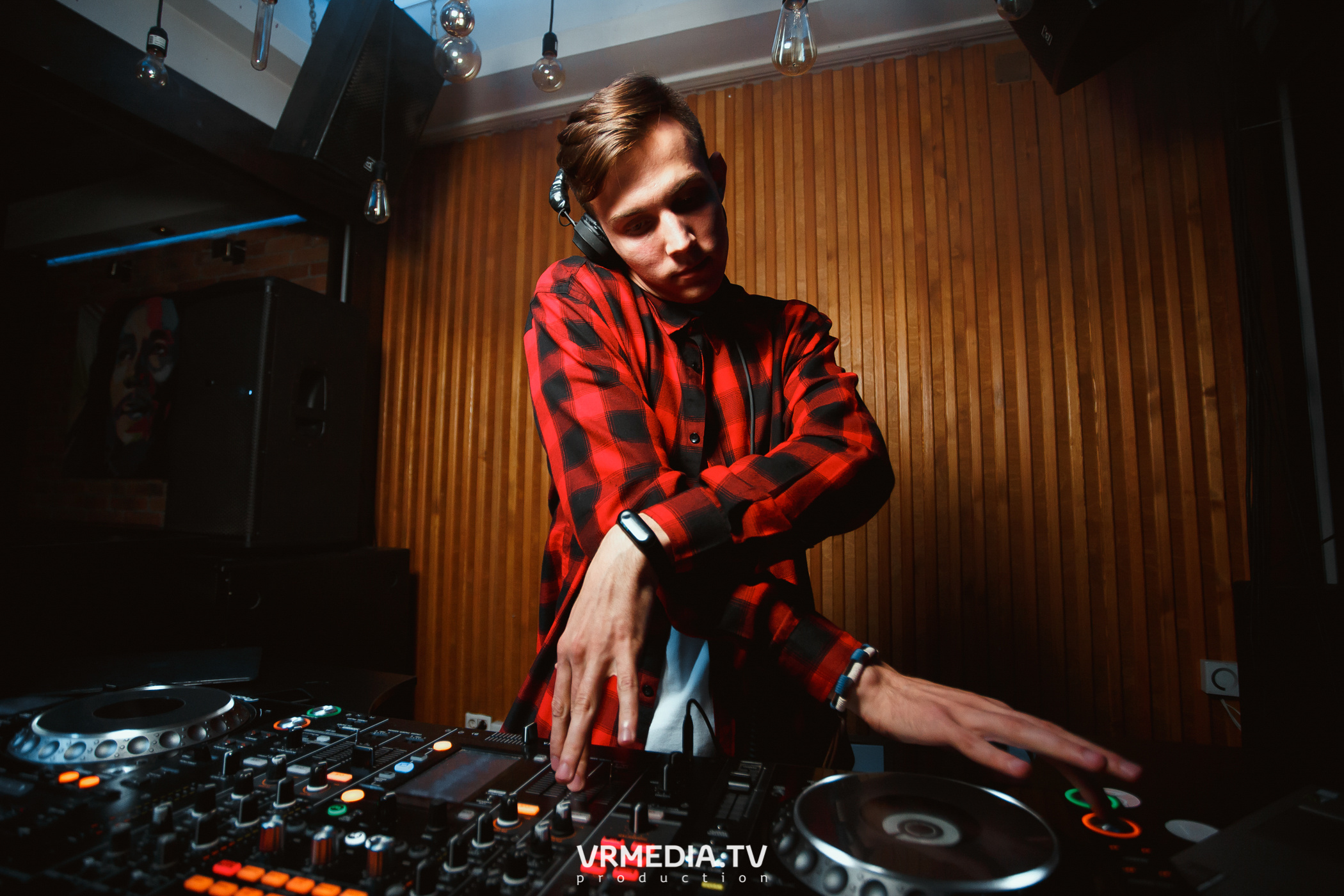 Residents Night в караоке-баре «Четыре стихии»