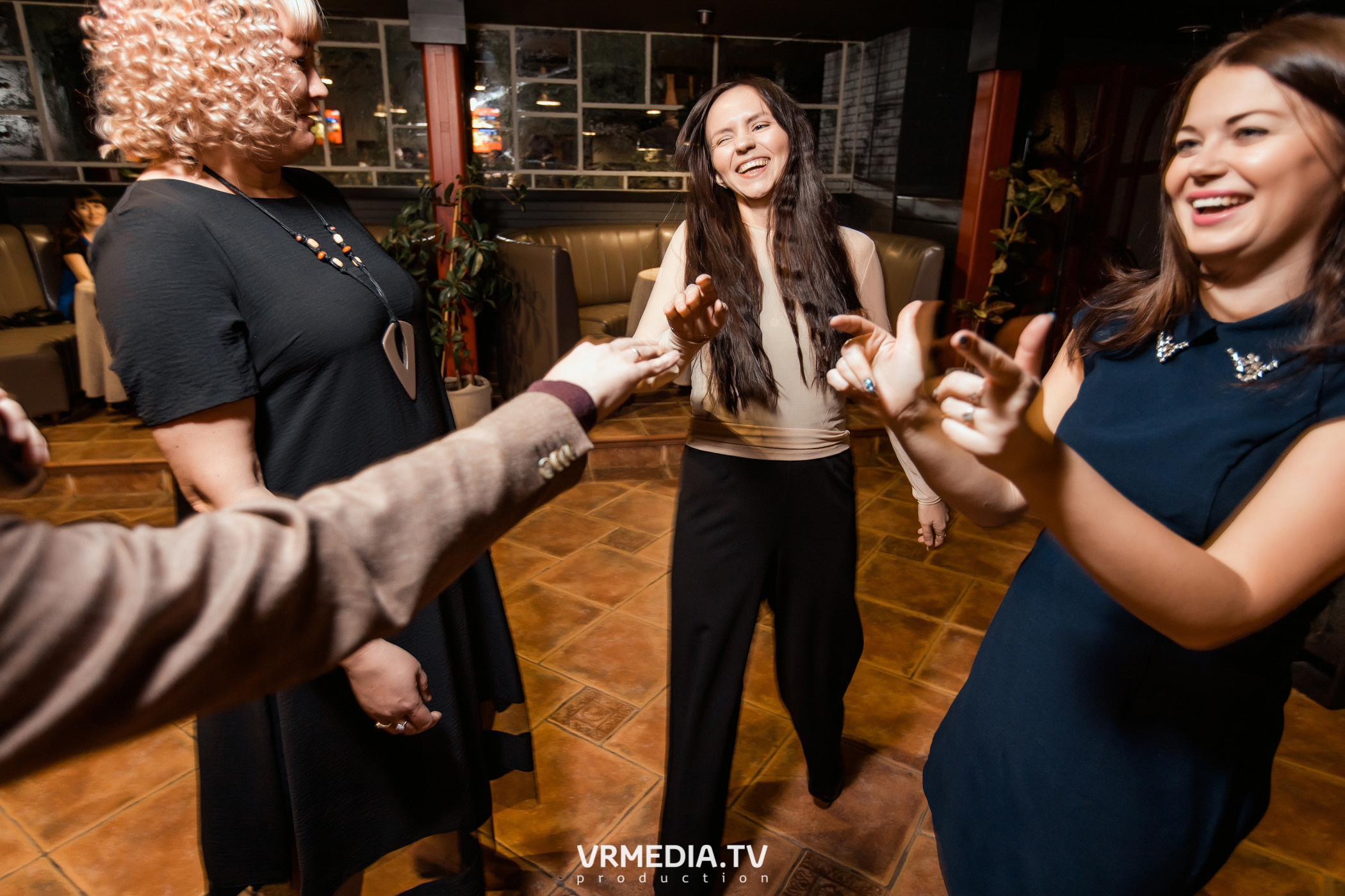 Новогодний вечер в ресторане «Volna»