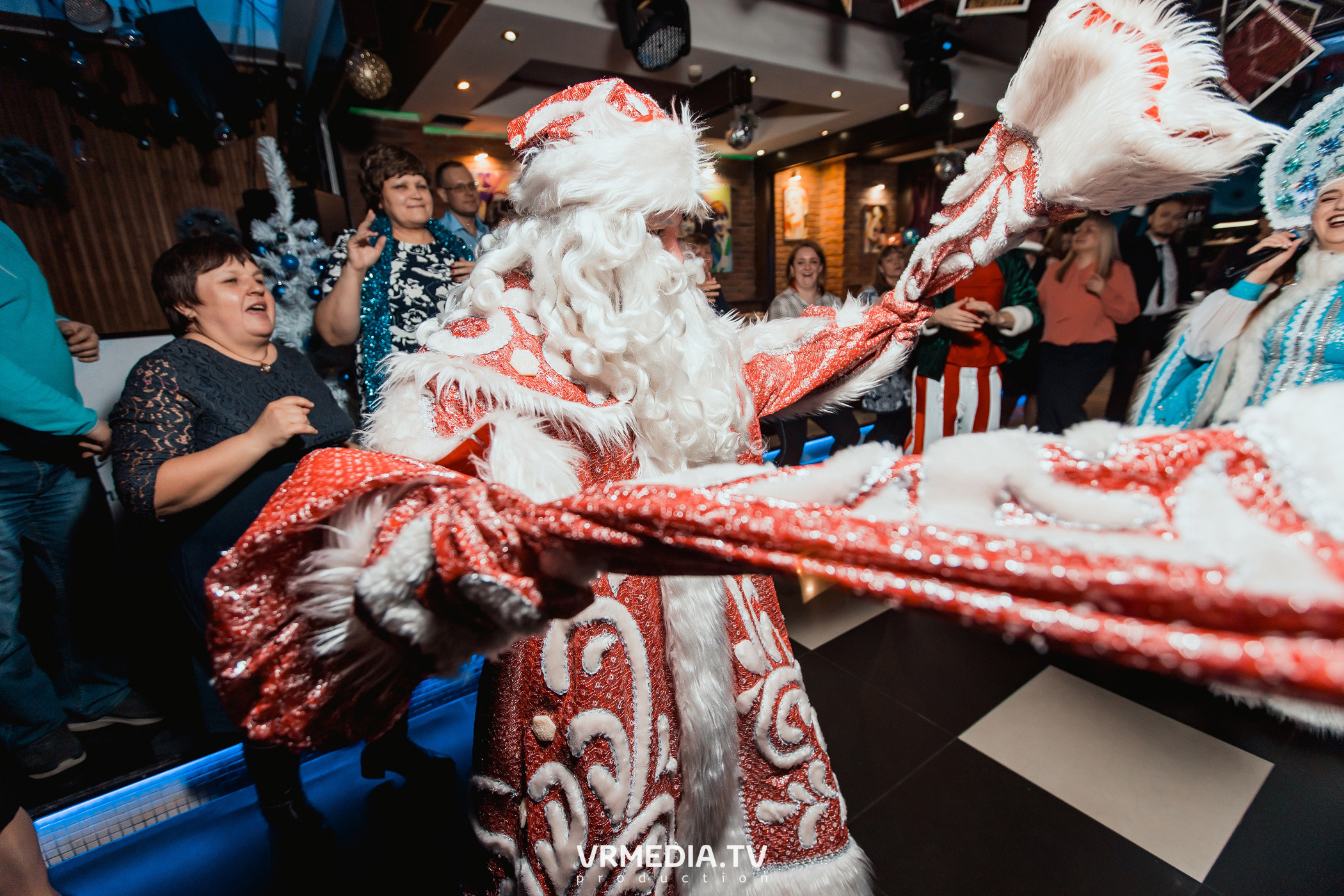 #СтихийныйКорпорат в караоке-баре «Четыре стихии»