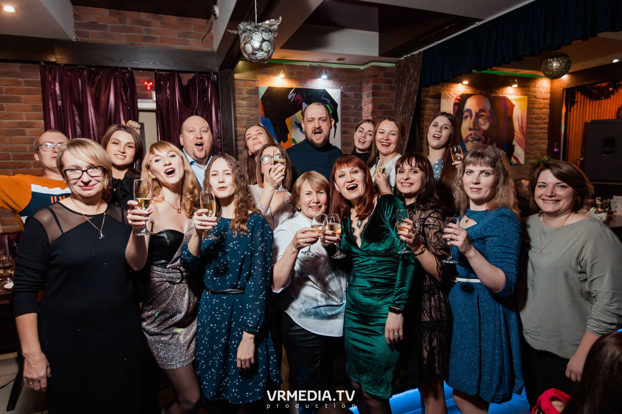 #СтихийныйКорпорат в караоке-баре «Четыре стихии»