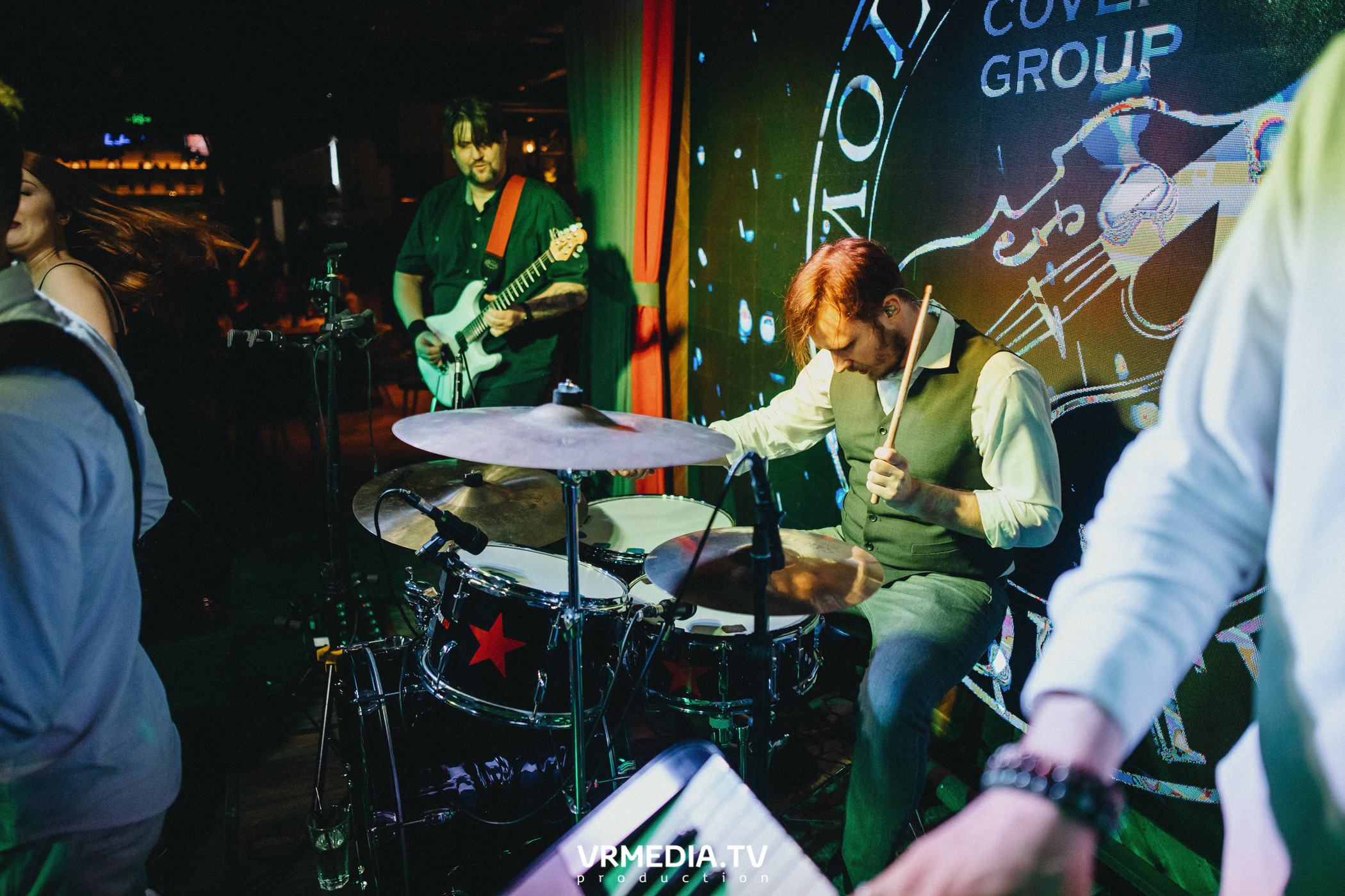 Новогодние корпоративы в гриль-баре «Жара»