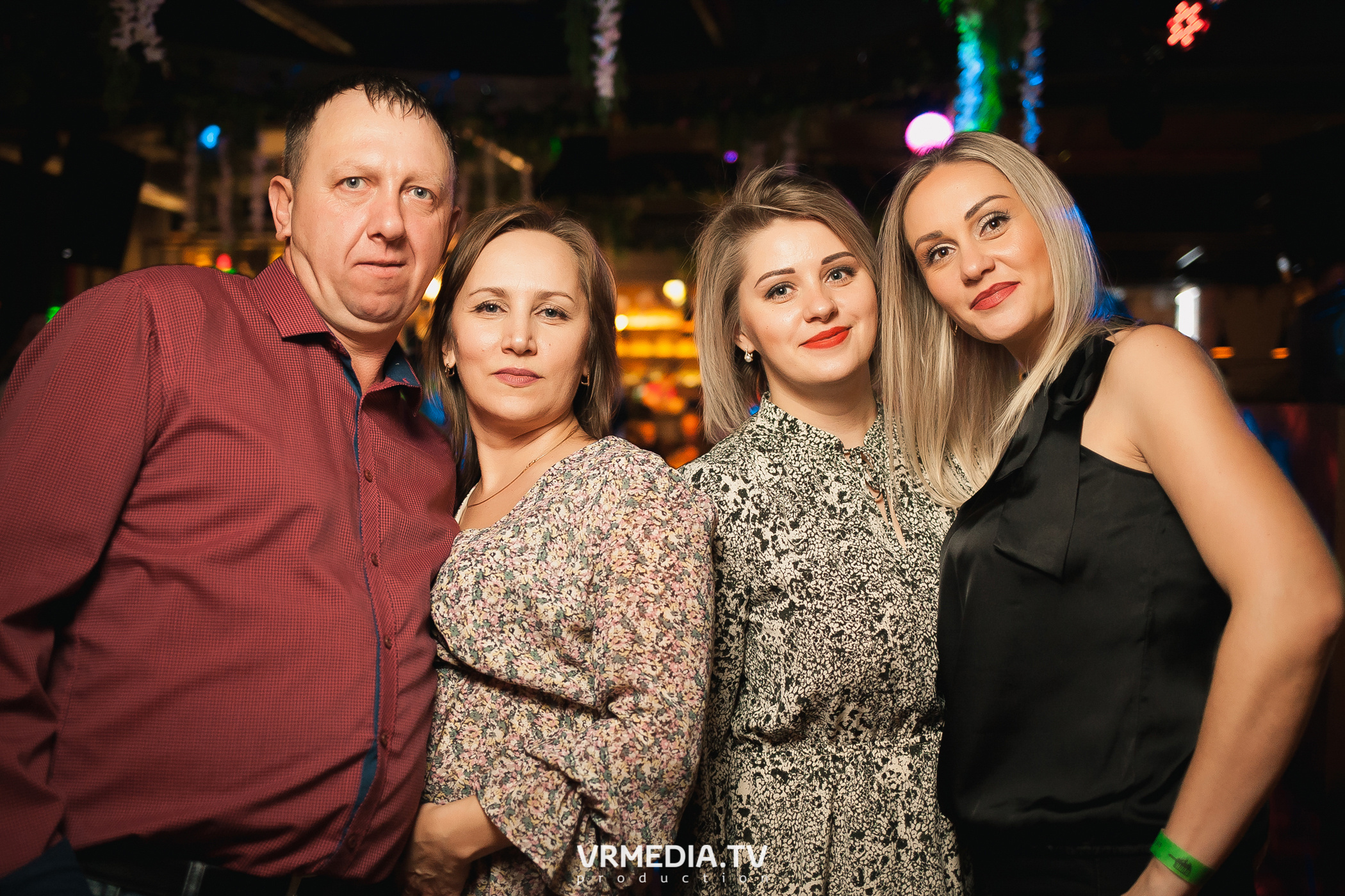 Группа «Коктейль Молотова» в гриль-баре «Жара»