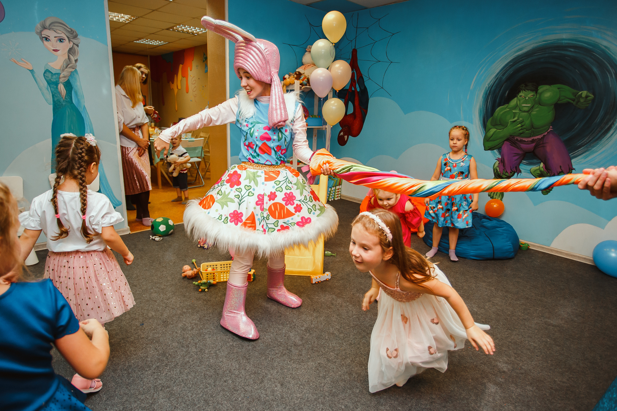 День рождения в «АкунаМатата»