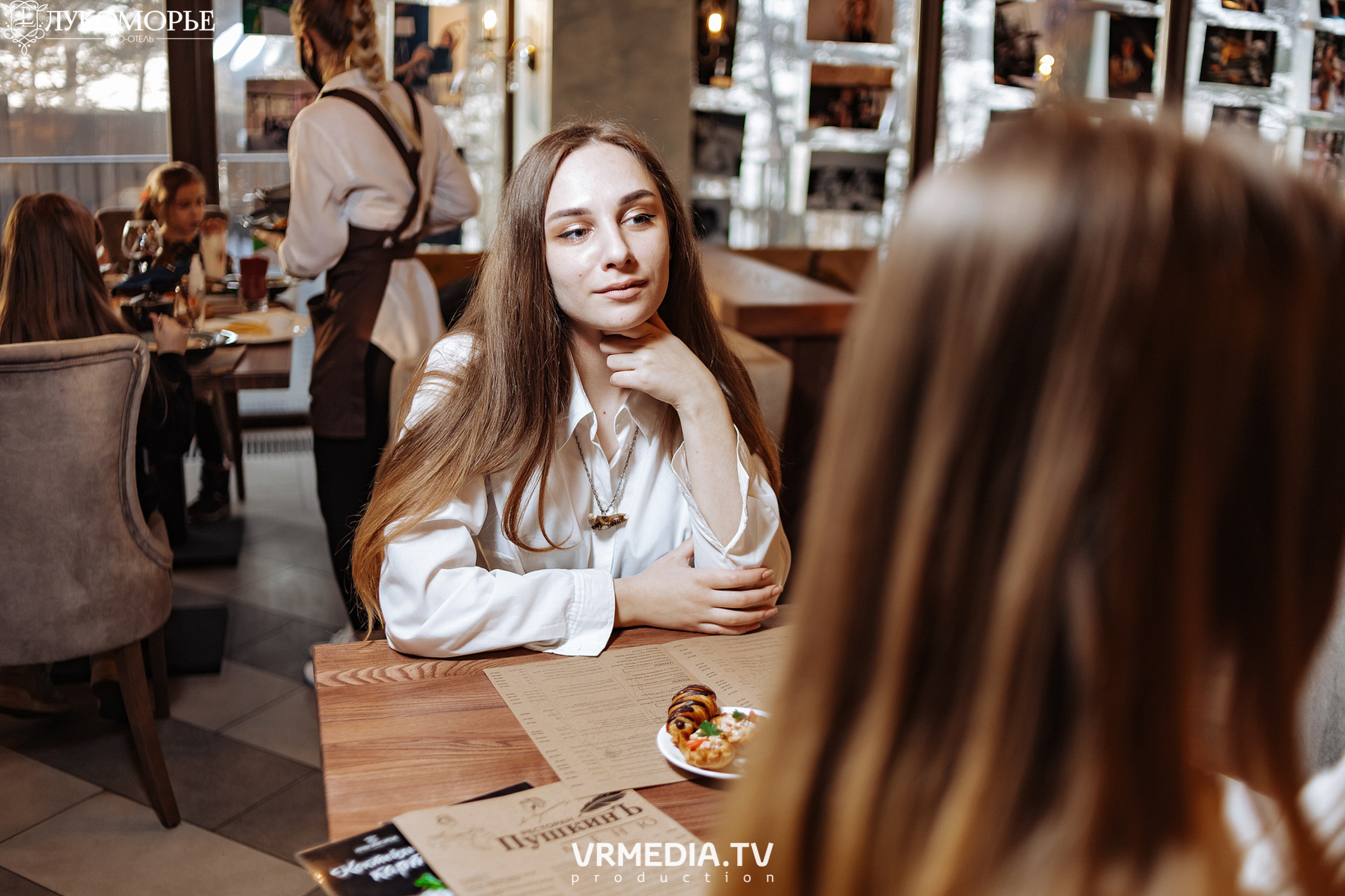 Фотовыставка «Своим взглядом» в эко-отеле «Лукоморье»