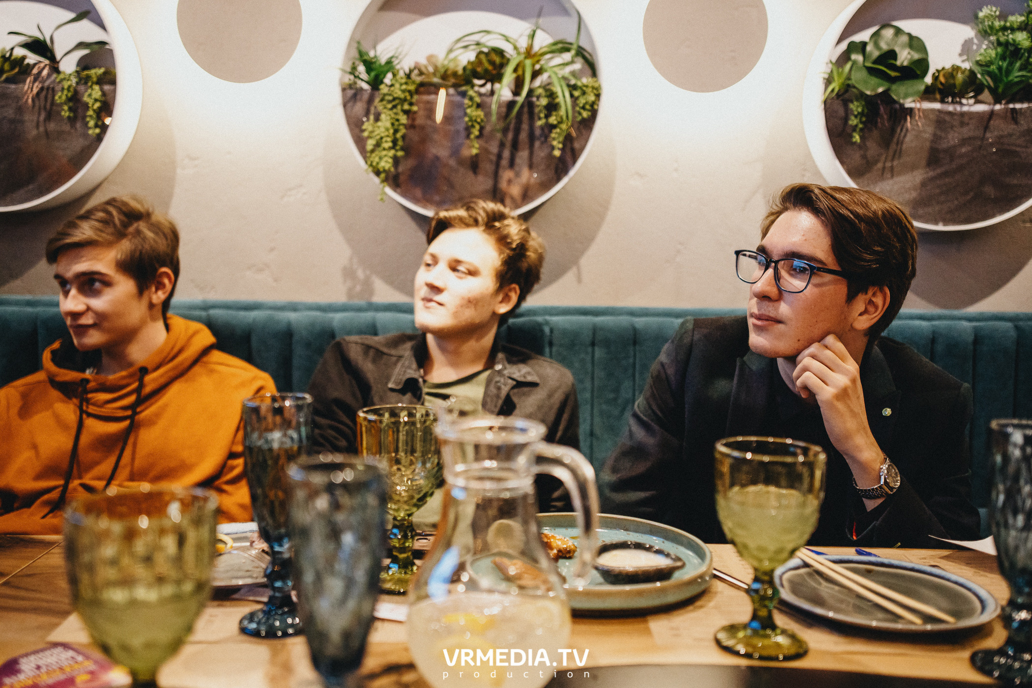 Полная ребусня. Новогодний квиз!