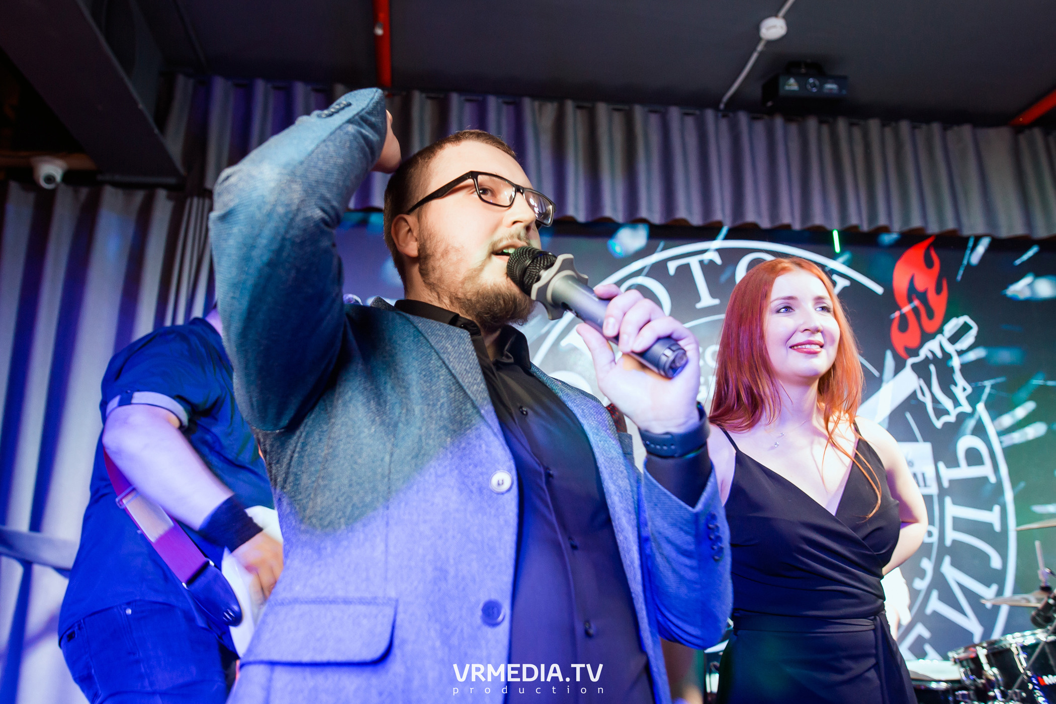 Новогодние корпоративы в гриль-баре «Жара»