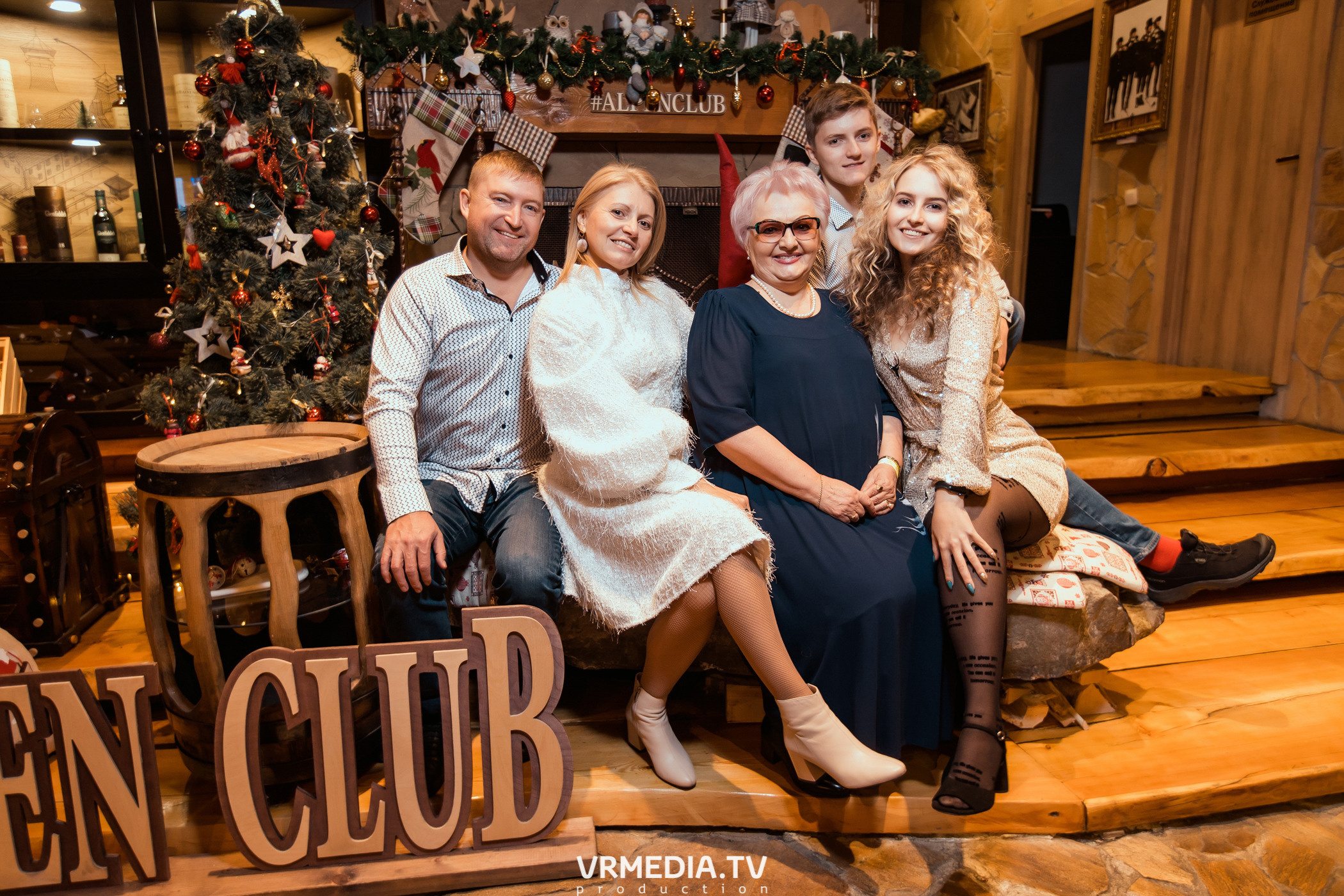 Новогодняя ночь в «Alpen Club»