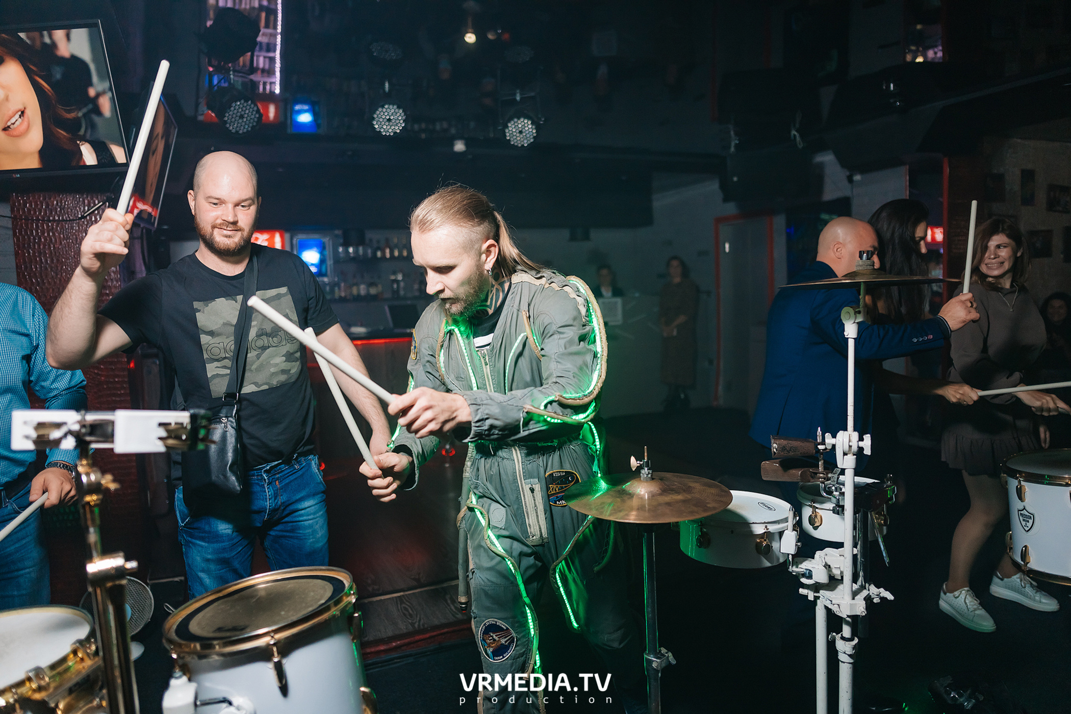 6 лет караоке «Chicago»