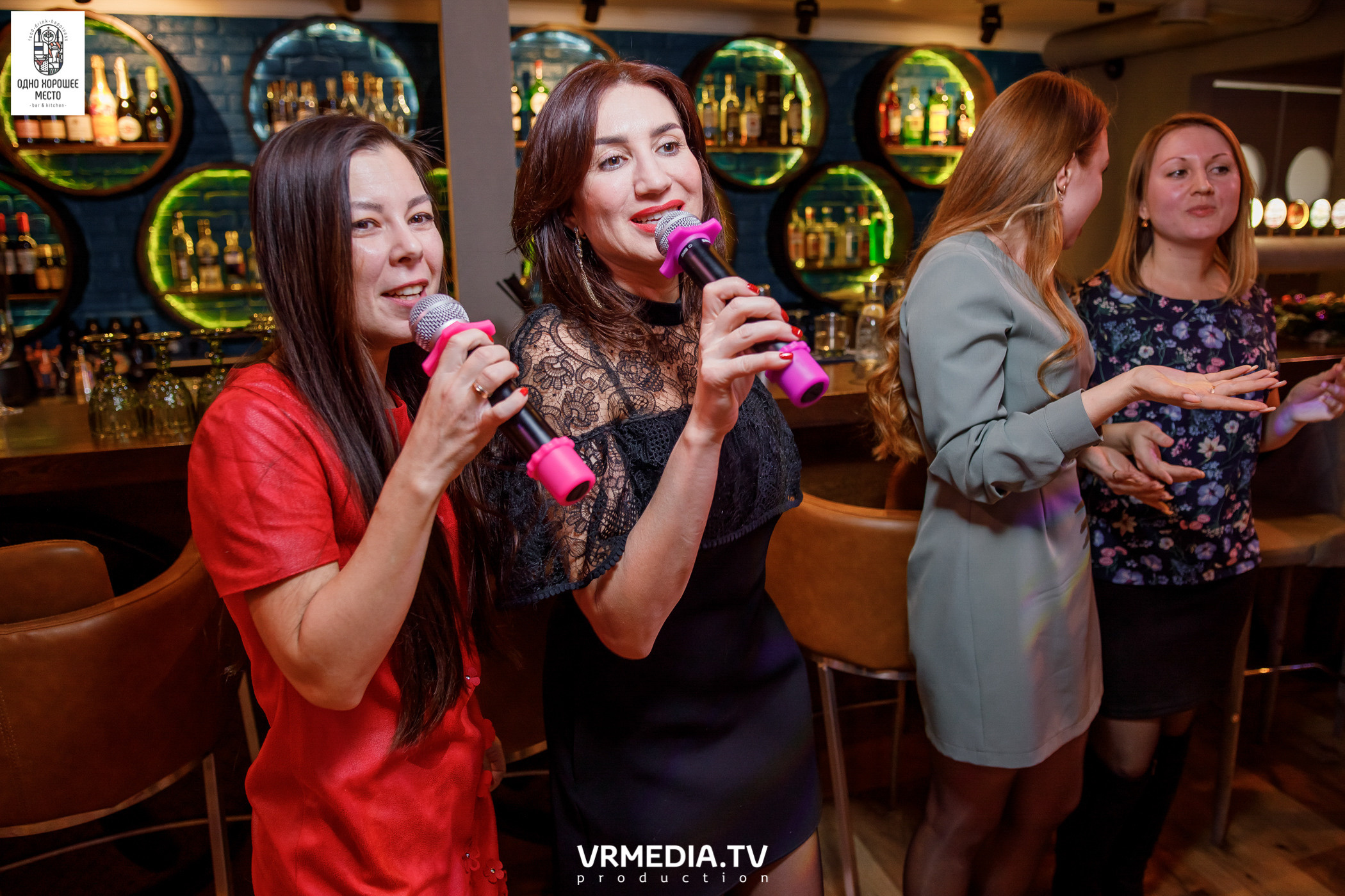 Новогодние корпоративы в ресторане «Одно хорошее место»