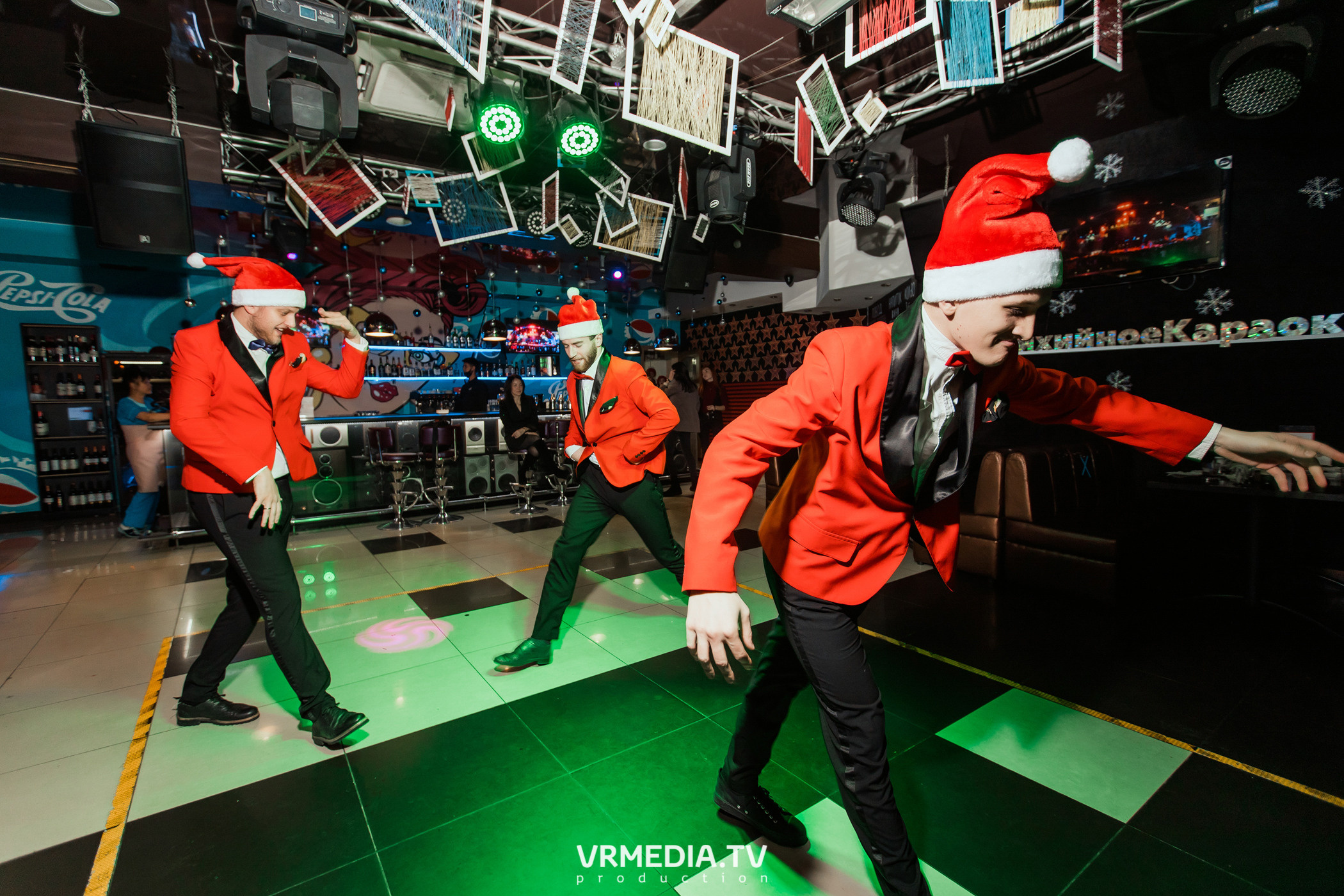 #СтихийныйКорпорат в караоке-баре «Четыре стихии»