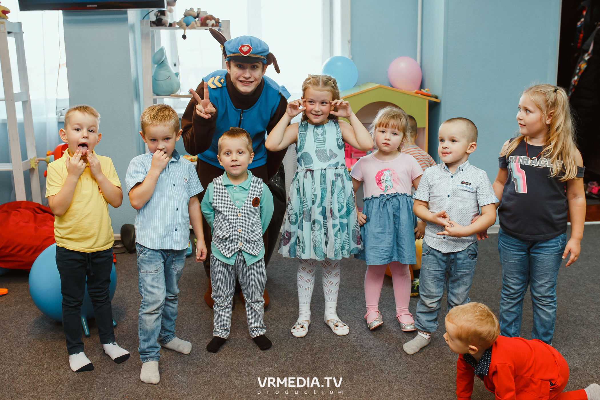 День рождения в «АкунаМатата»