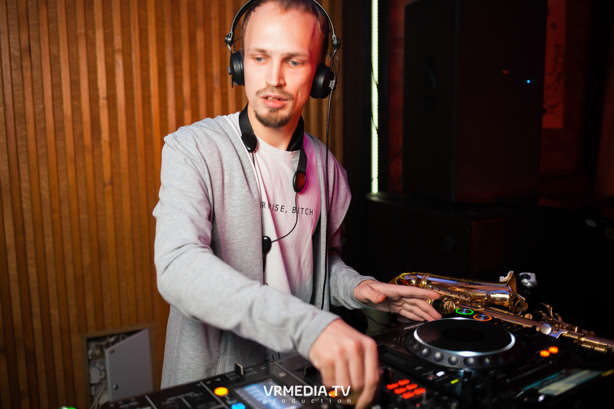 Rusty Sax в караоке-баре «Четыре стихии»