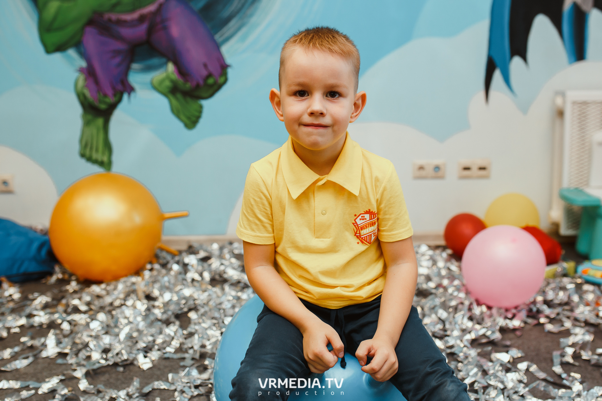 День рождения в «АкунаМатата»